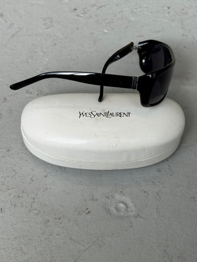 Yves Saint Laurent Black Sunglasses (OS)