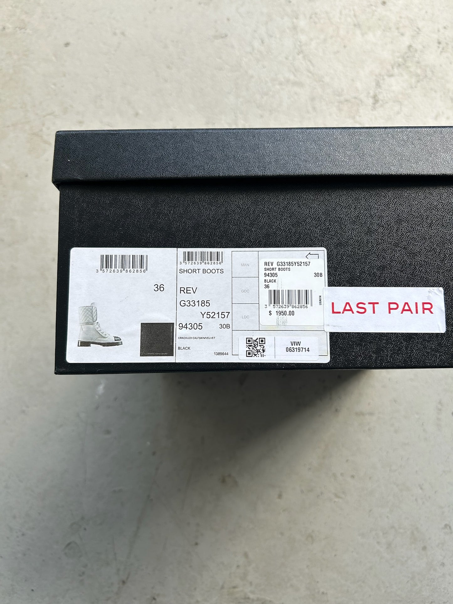 Chanel Crackled Calfskin Black Short Boots (36)