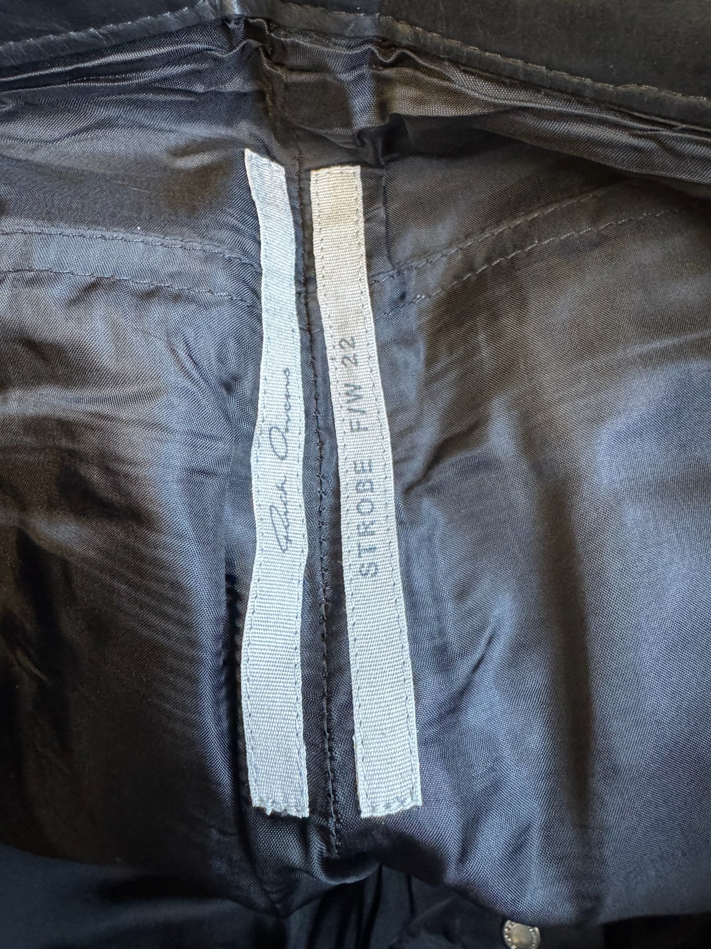 Rick Owens FW22 Strobe Leather Bottoms (46)