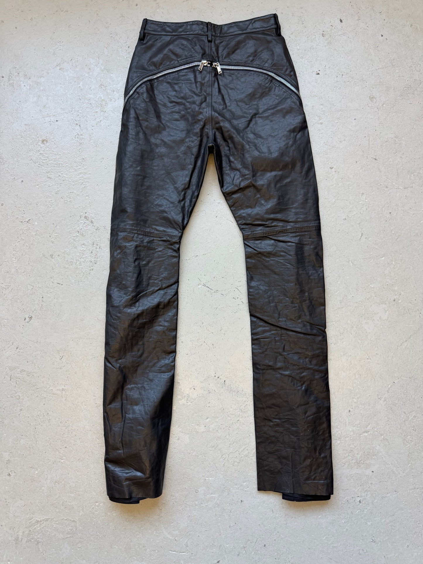 Rick Owens Edfu SS23 Grained Lamb Leather Bolan Banana Cut (30)