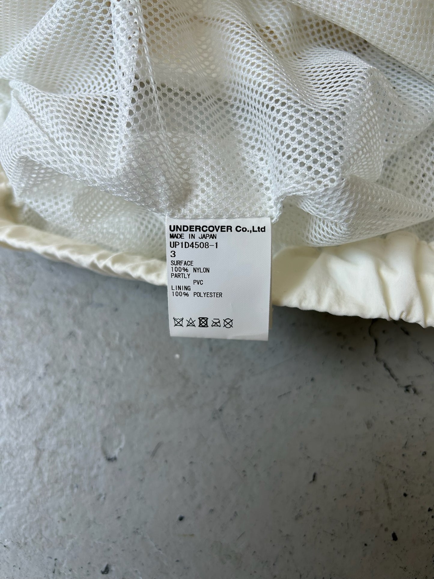 Undercover Off White Cargo Pants (3)