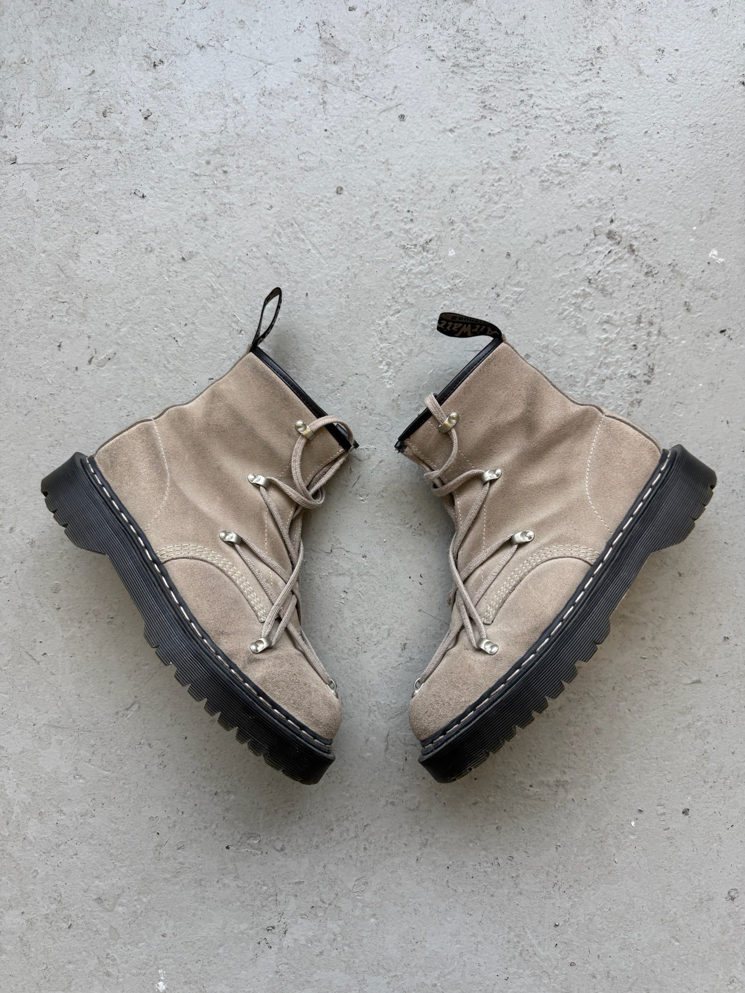 Rick Owens 1460 Bex Suede Lace Up Boot Taupe (11) – marco sqrd