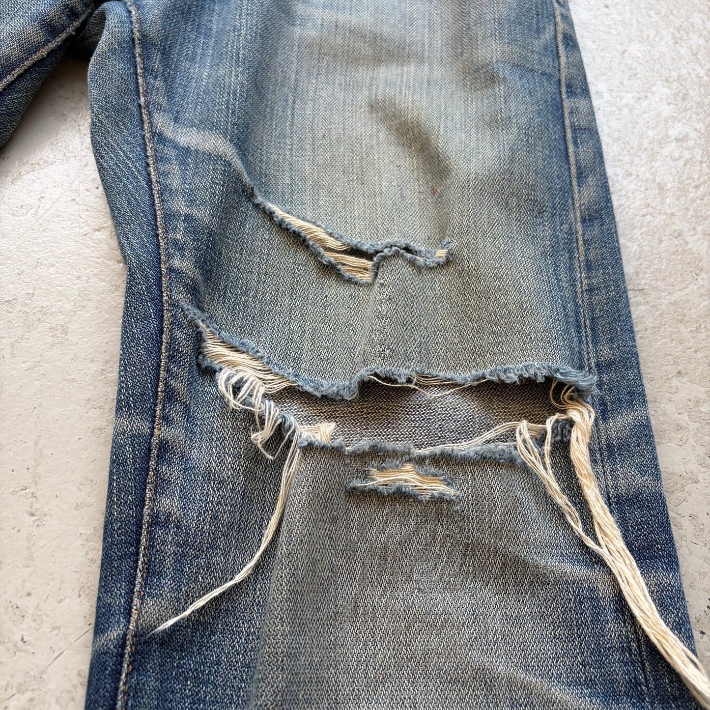 Dior Homme SS05 Beck Light Wash Distressed Denim (29)