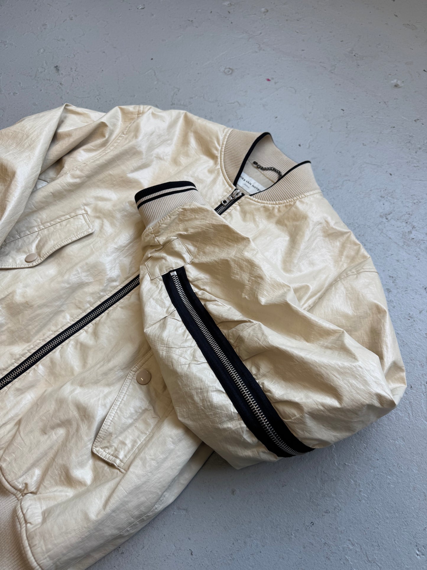 Dries Van Noten White Leather Backzip Jacket (M)