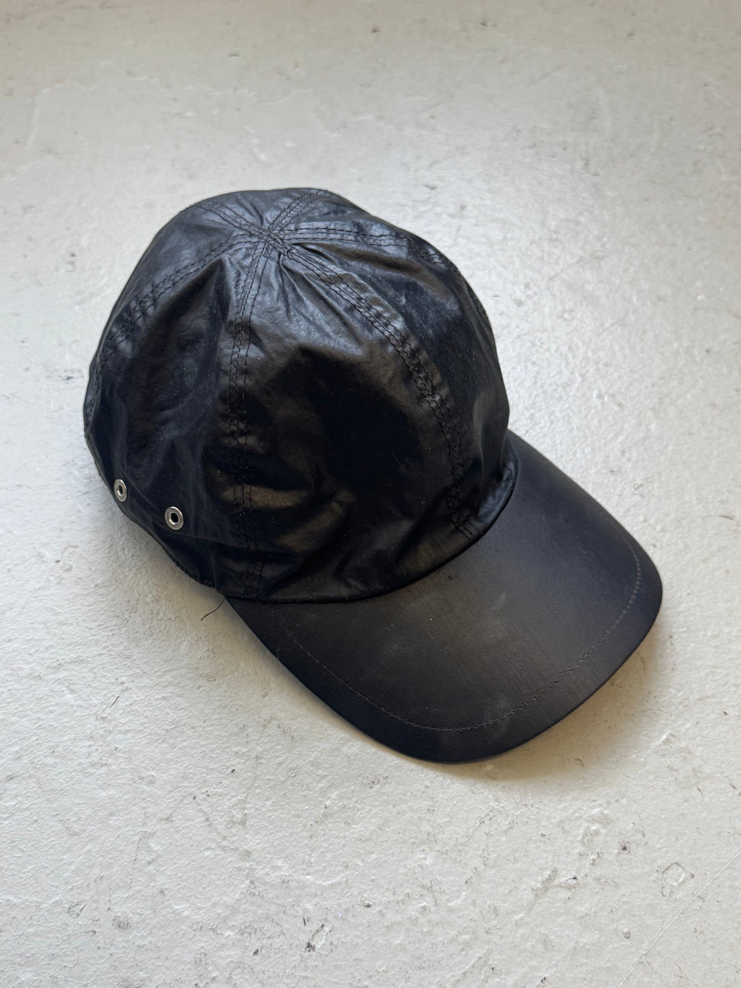 1017 Alyx 9SM Treated Hat With Buckle (OS)
