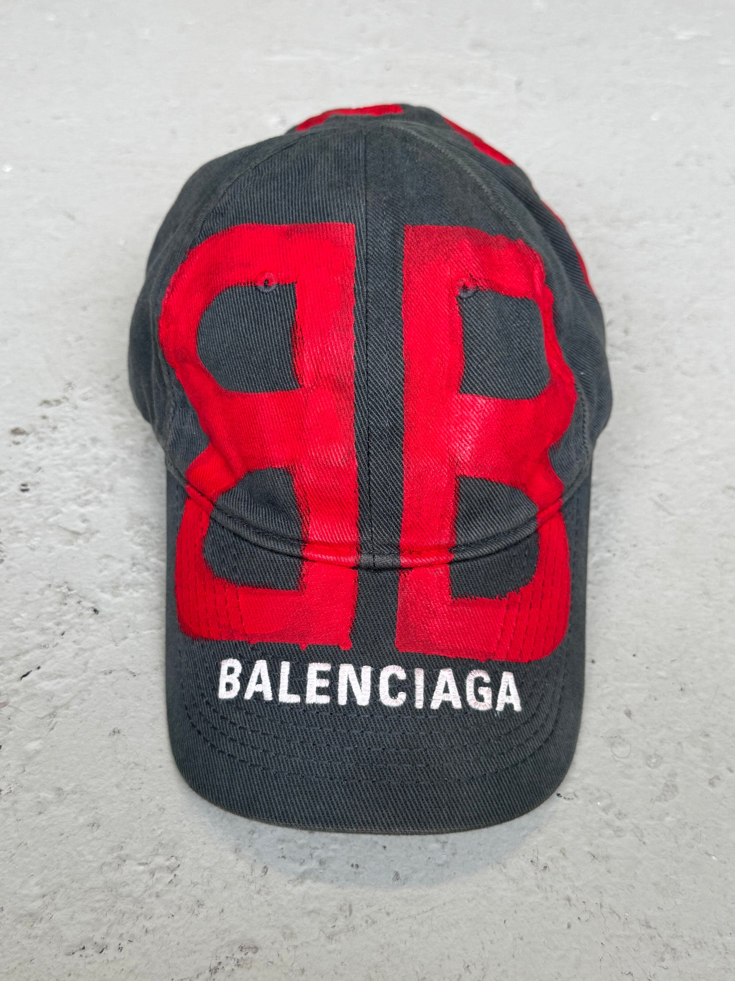 Balenciaga BB Sprayed Hat (L)