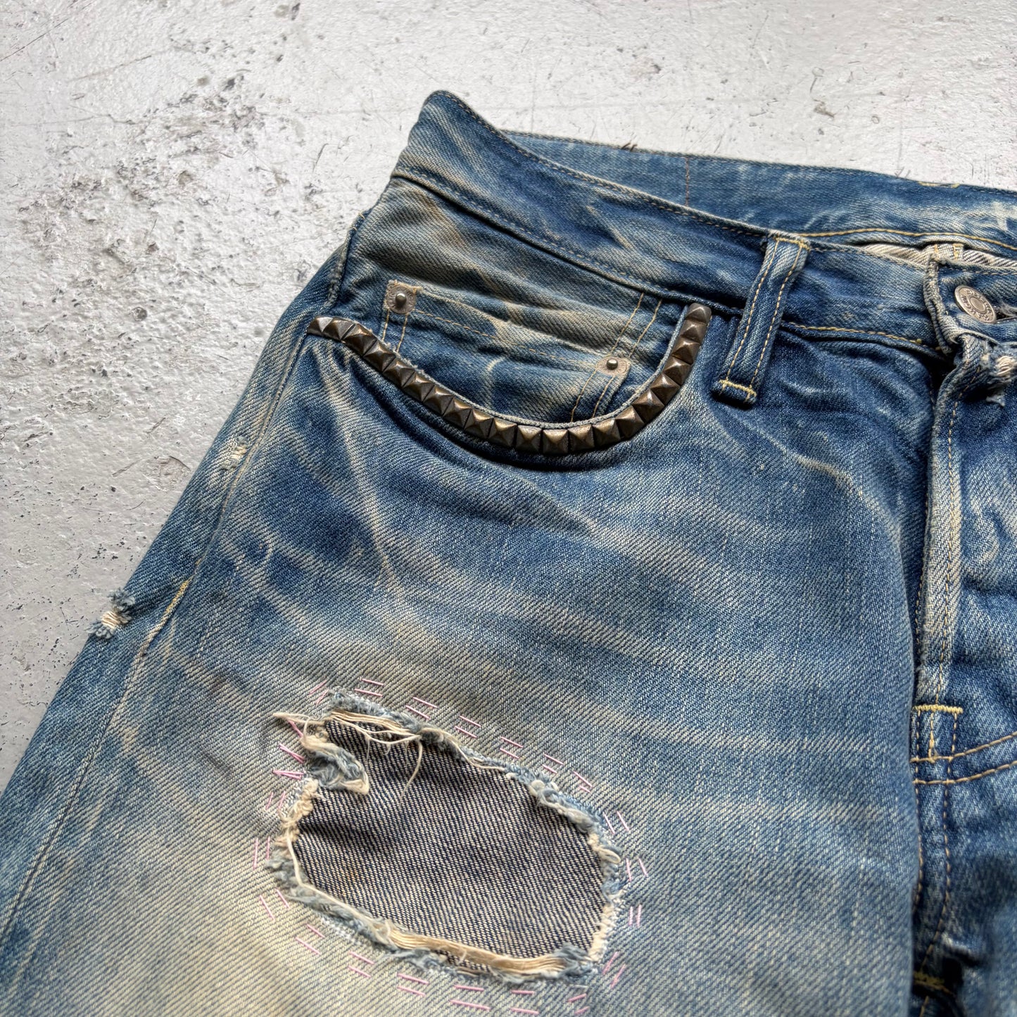 Hysteric Glamour Studded Hickory Distressed Light Wash Denim (30)
