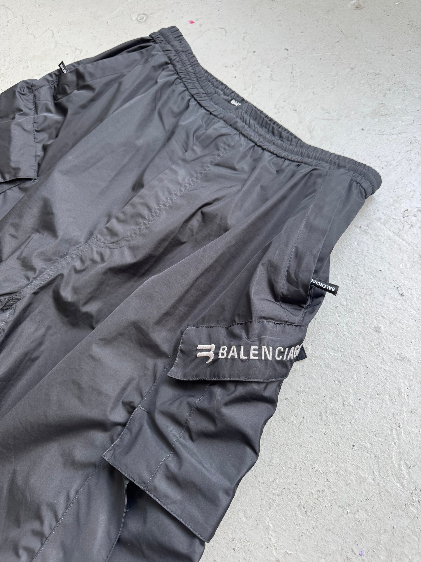 Balenciaga Nylon Cargo Pants (48)