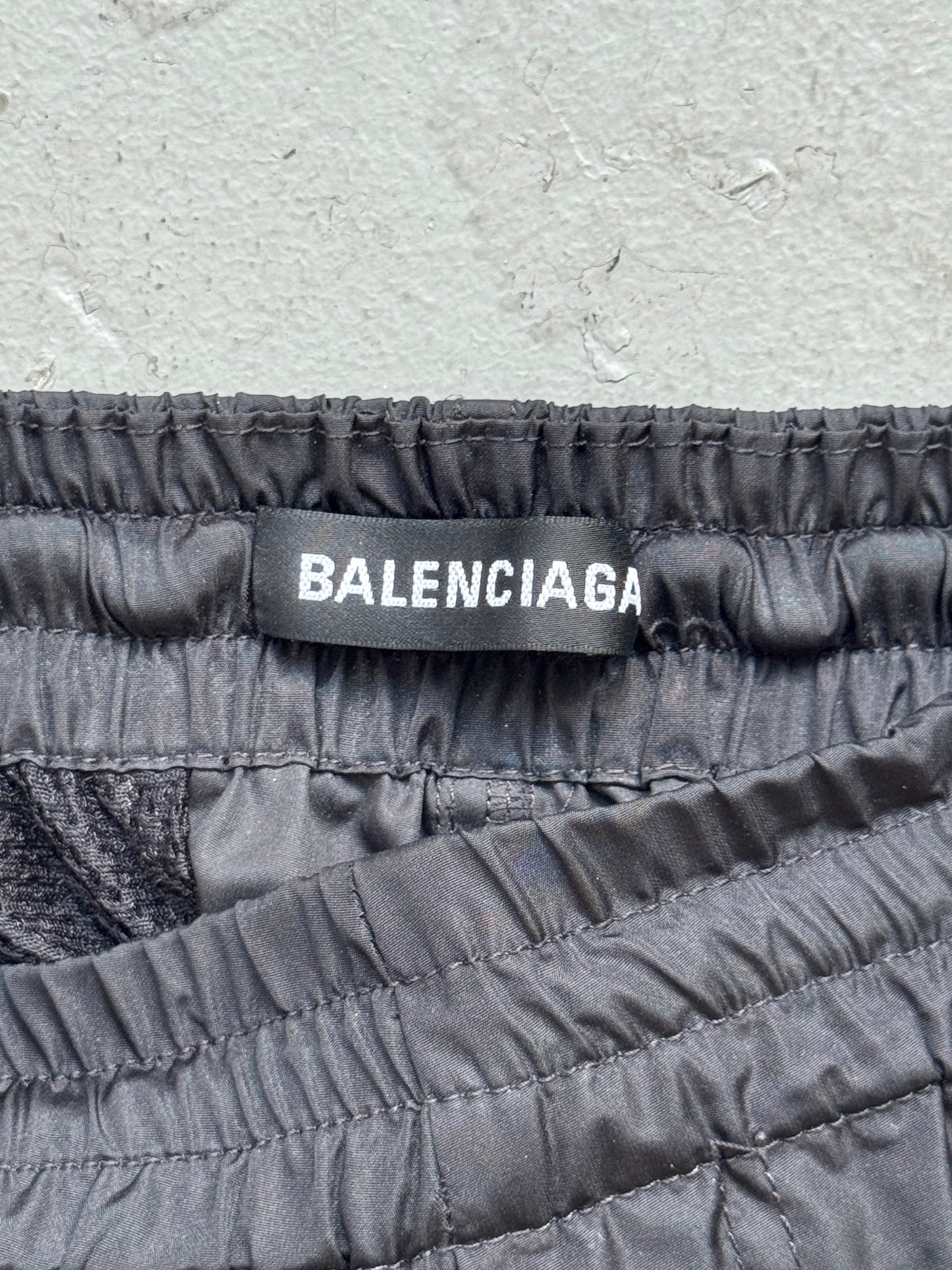 Balenciaga Nylon Cargo Pants (48)