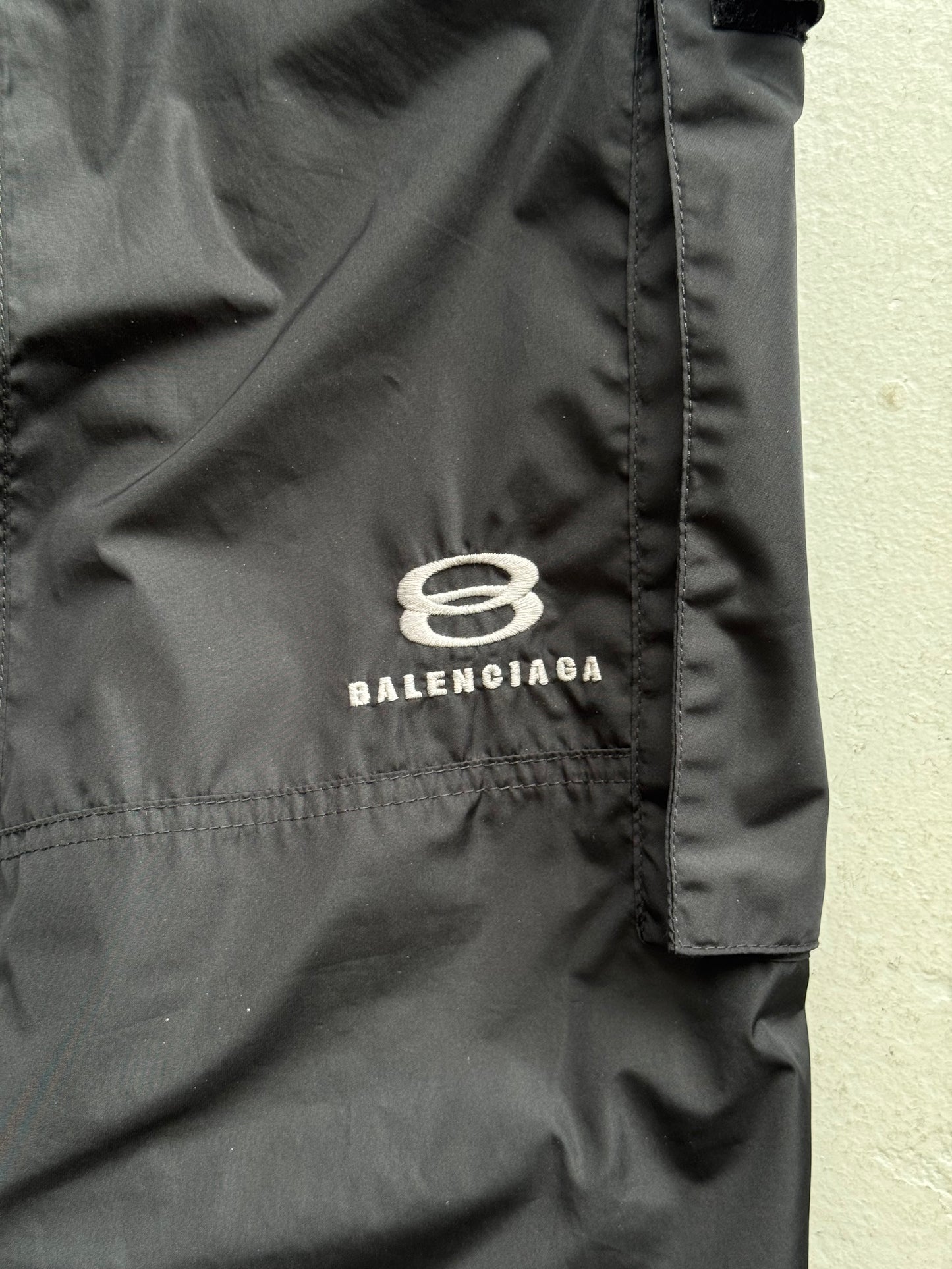 Balenciaga Nylon Cargo Pants (48)