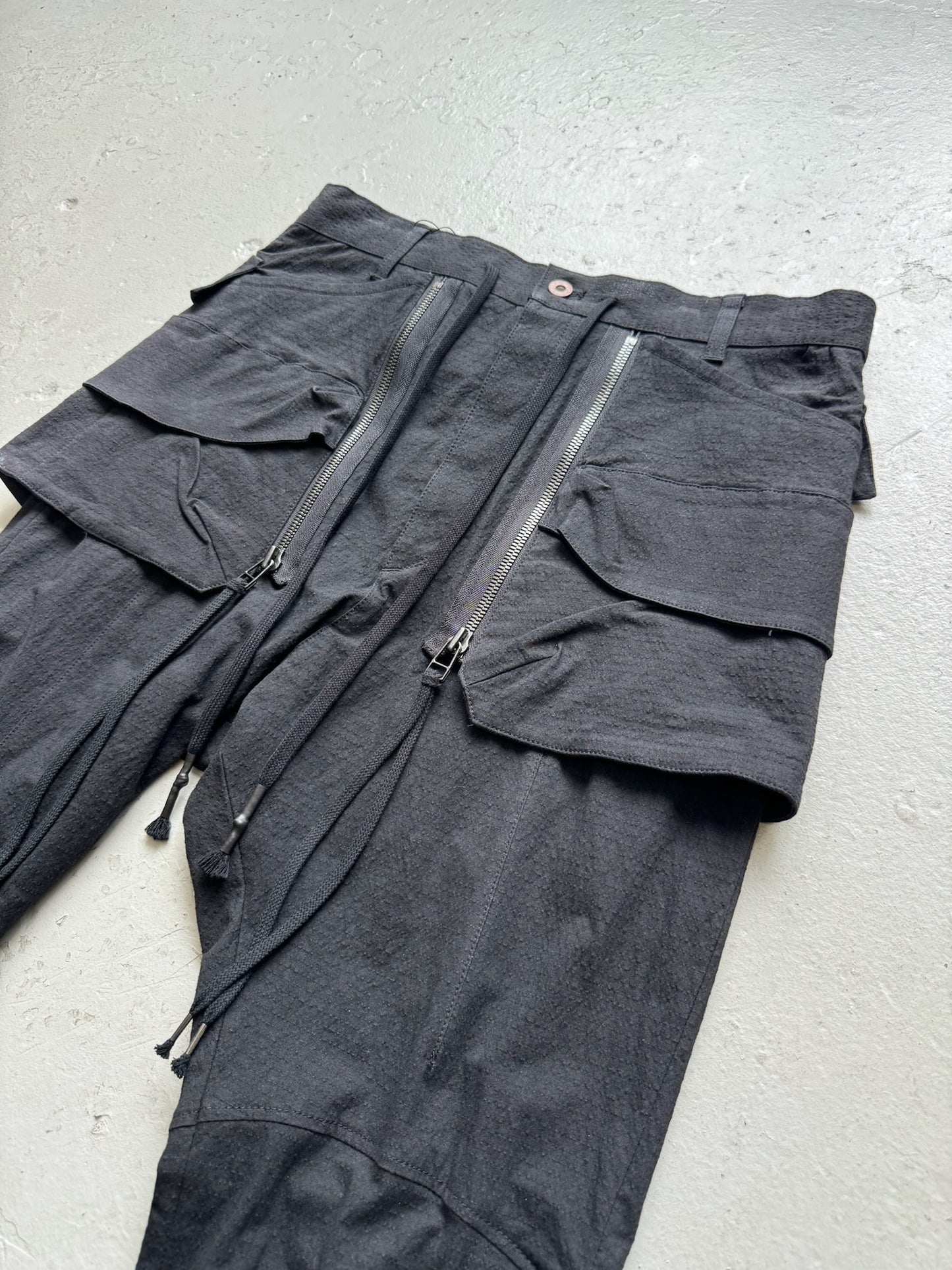 D. Hygen Cargo Pants (4)