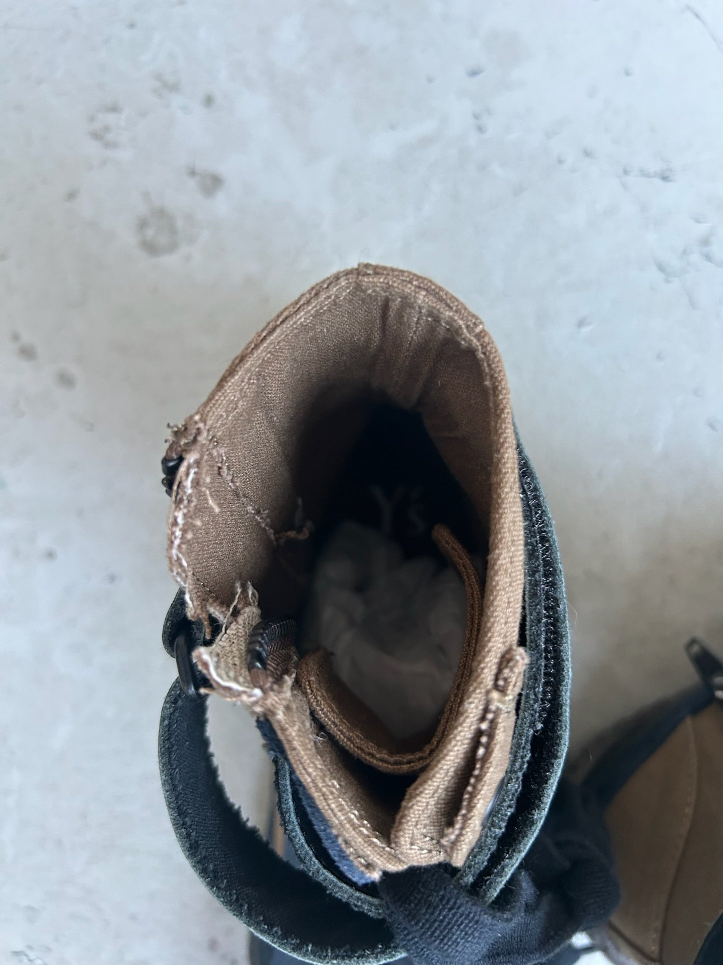 Yohji Yamamoto Brown High Cut Sneaker (6.5)