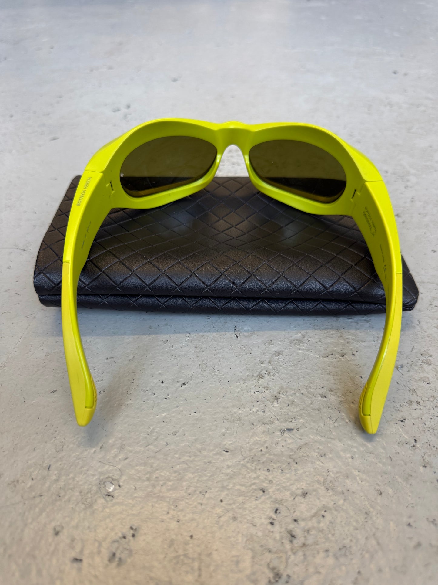 Bottega Veneta Lime Green Sunglasses (OS)