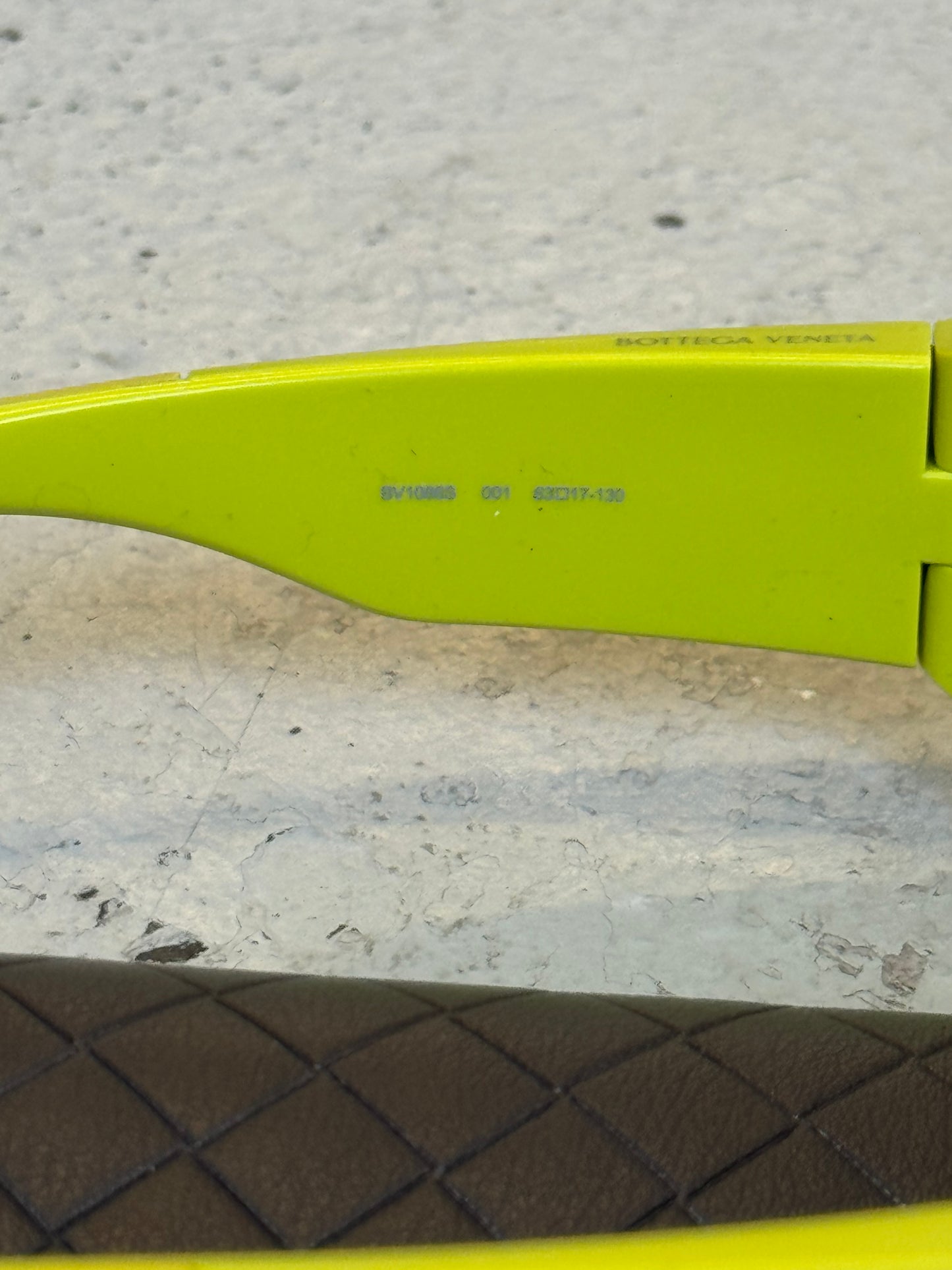 Bottega Veneta Lime Green Sunglasses (OS)