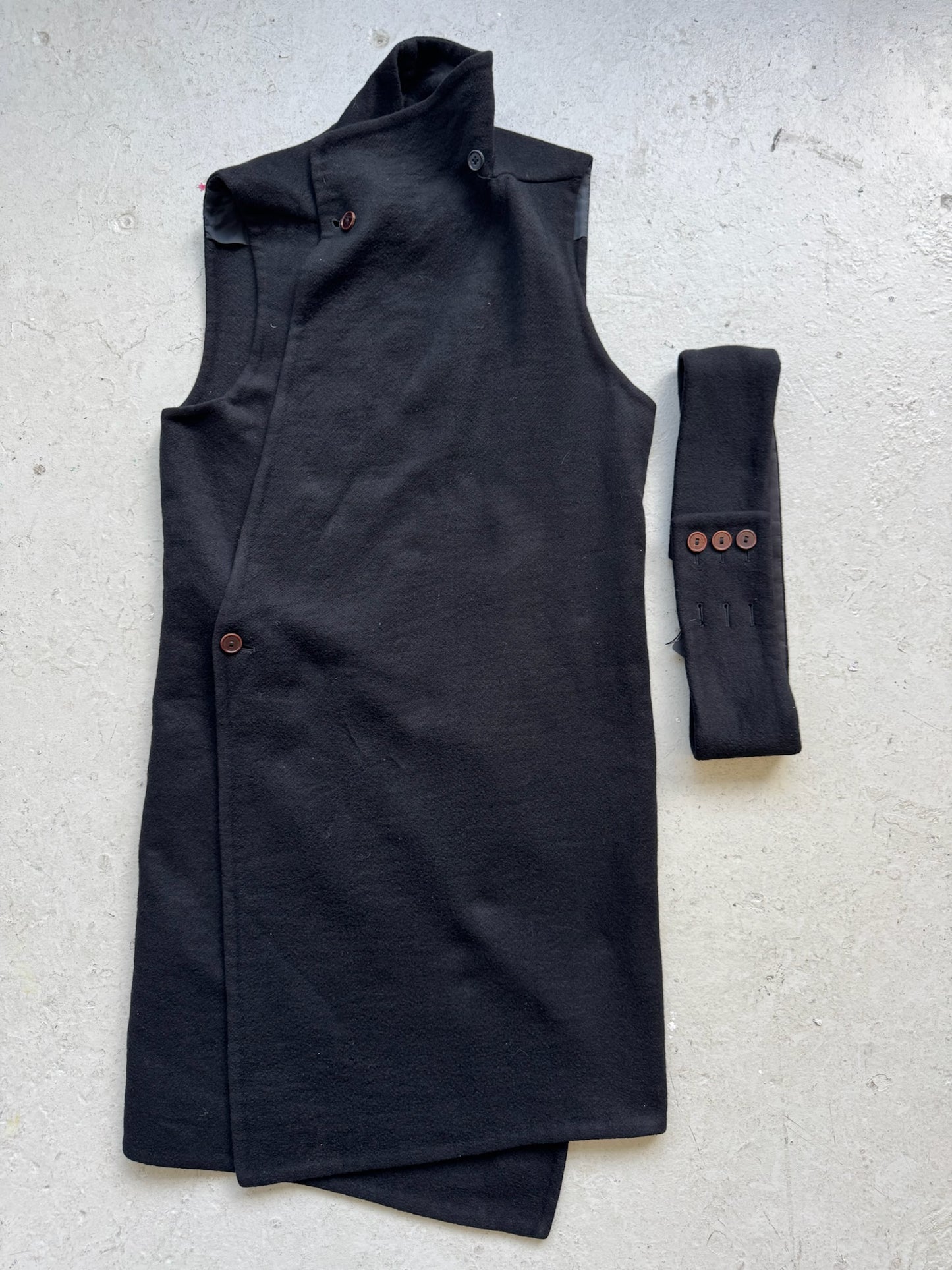 Rick Owens FW11 LIMO Sleeveless Coat (48)