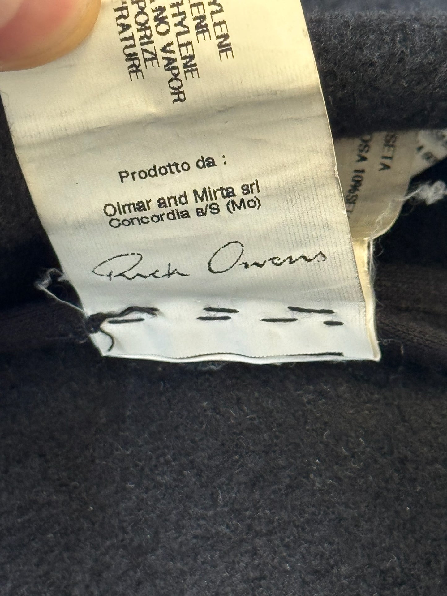 Rick Owens FW11 LIMO Sleeveless Coat (48)