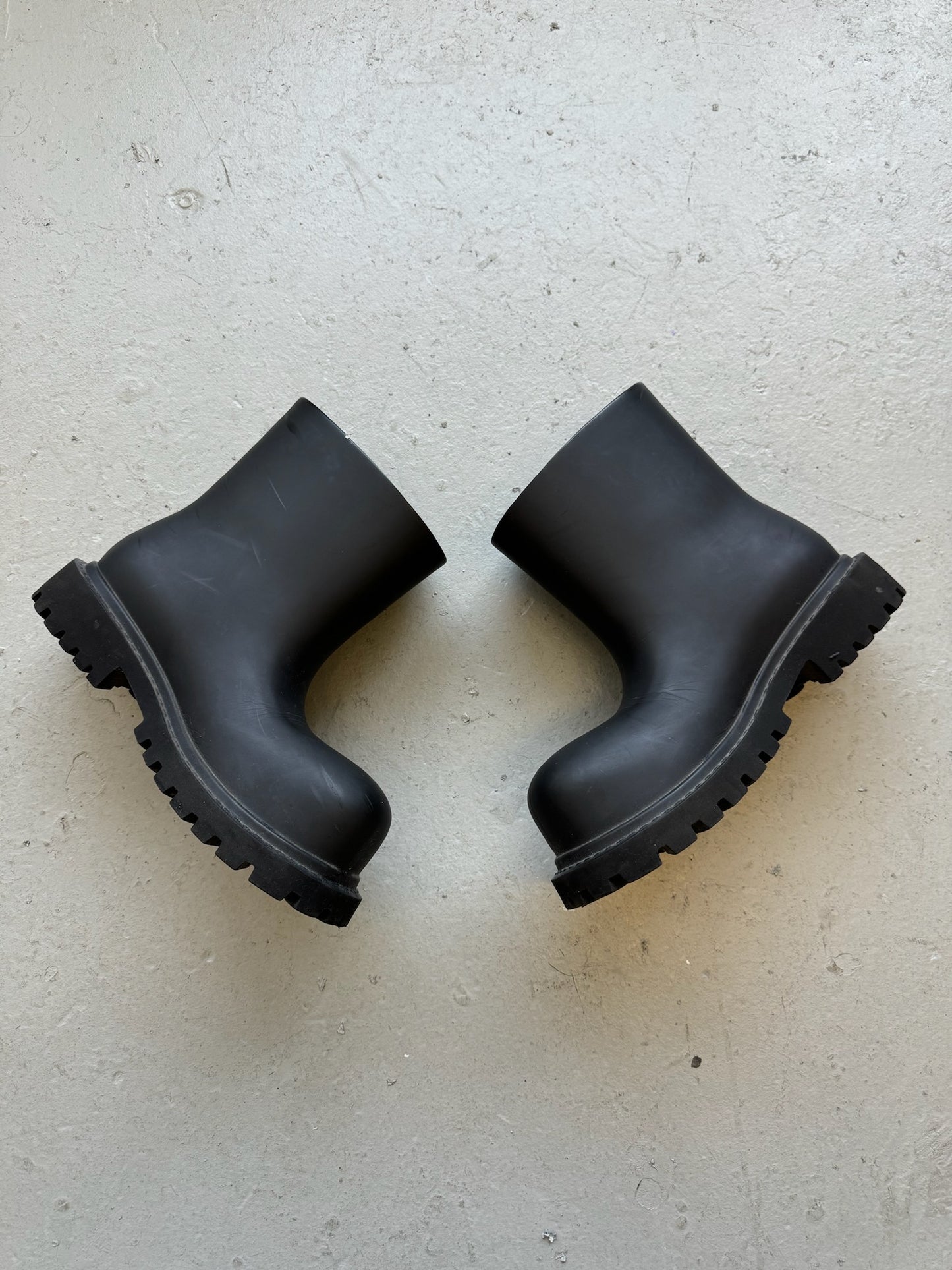 Balenciaga Steroid Boots (42)