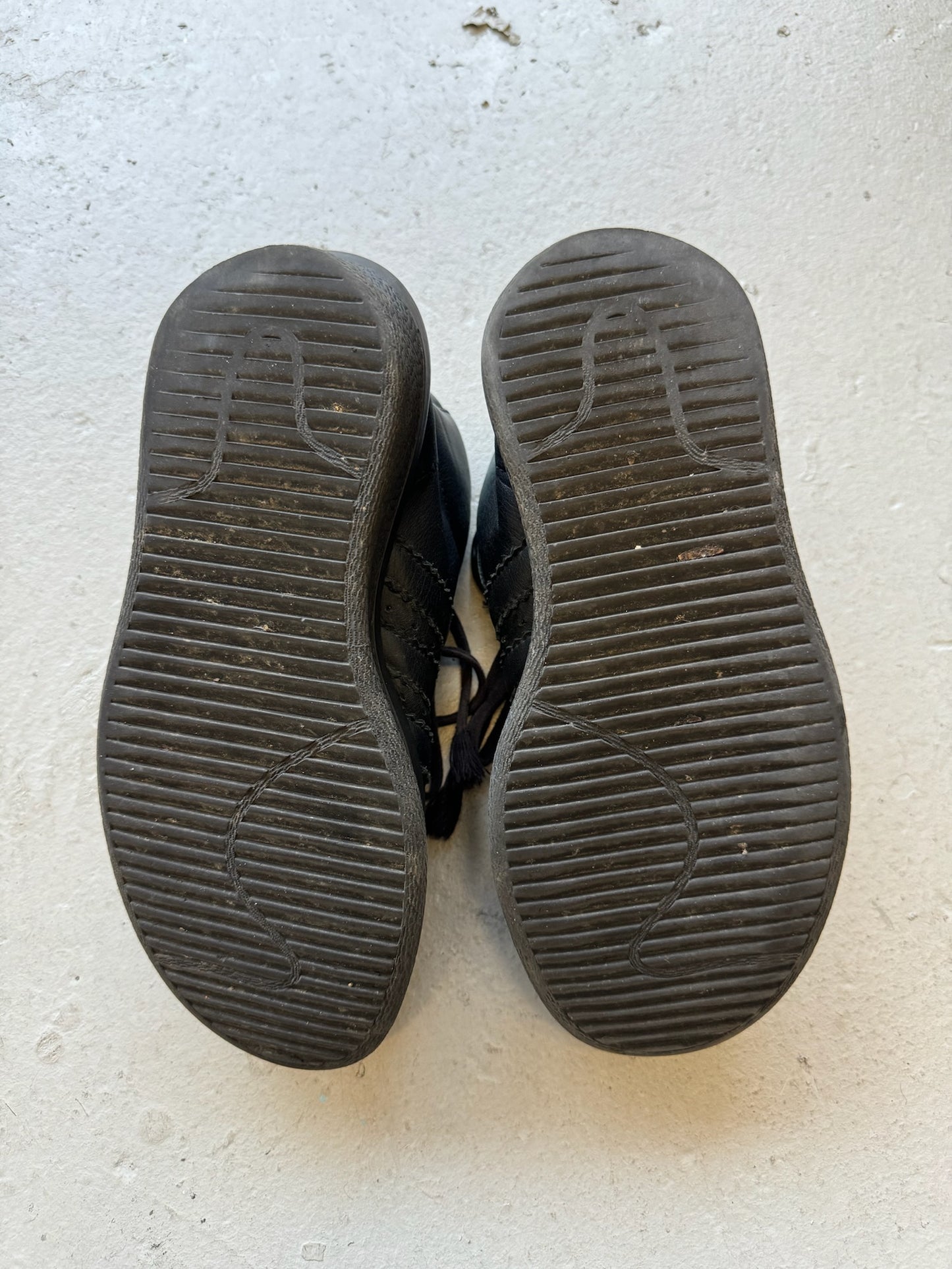 Rick Owens X Adidas Mastadon Pro Model Black (7.5)