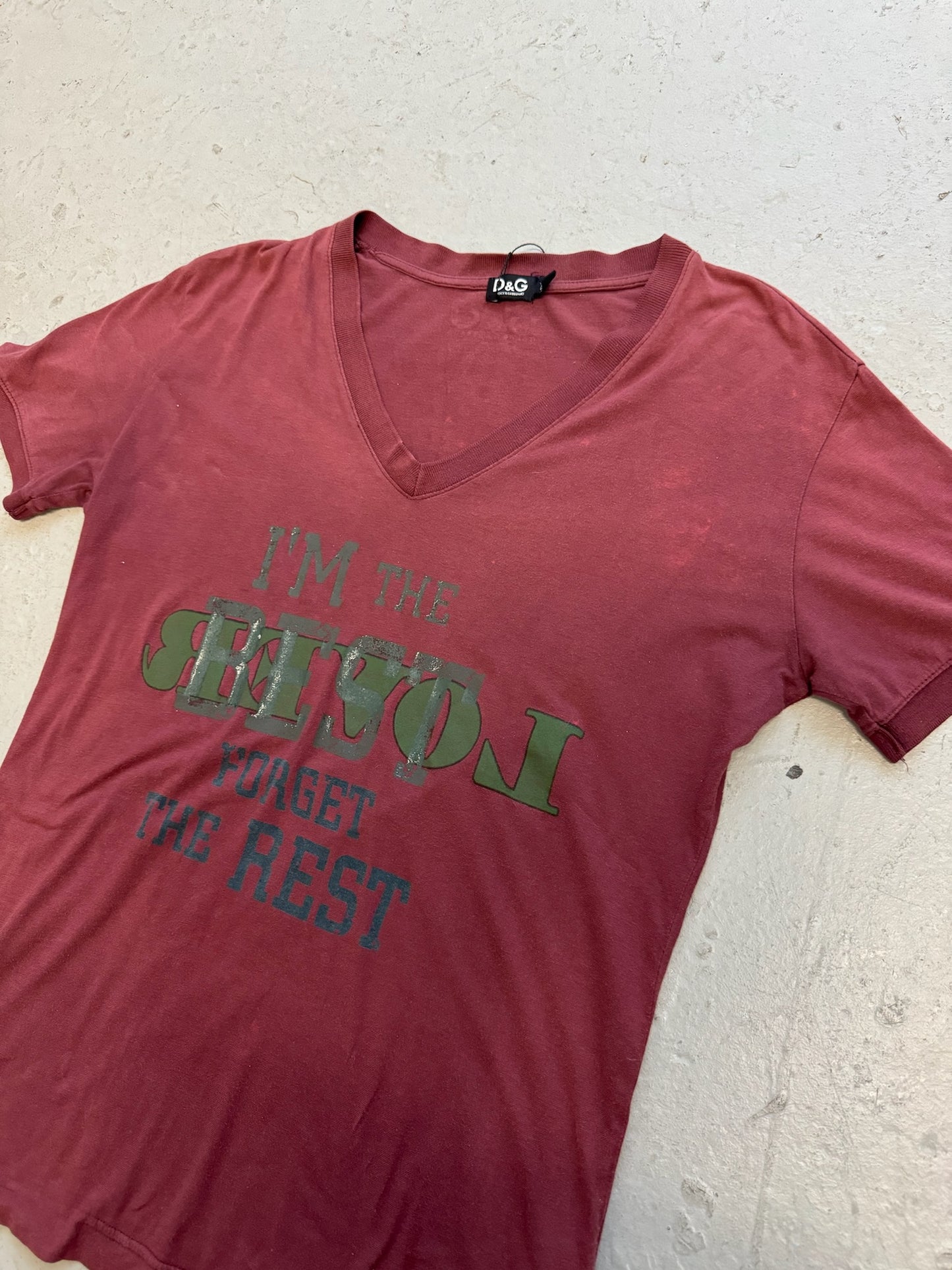 Dolce & Gabbana Maroon V Neck T (M)