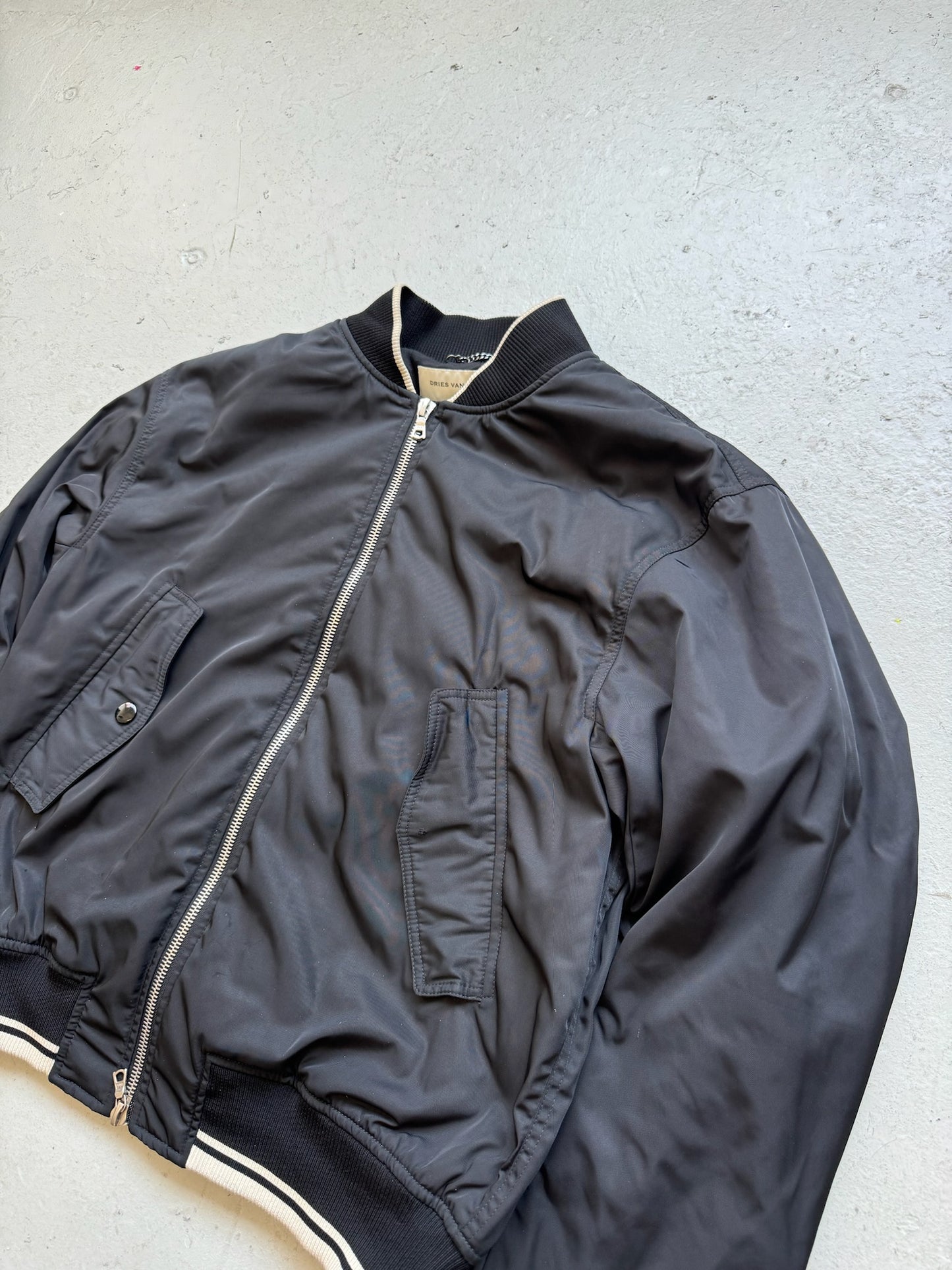 Dries Van Noten Black Back Zip (L)