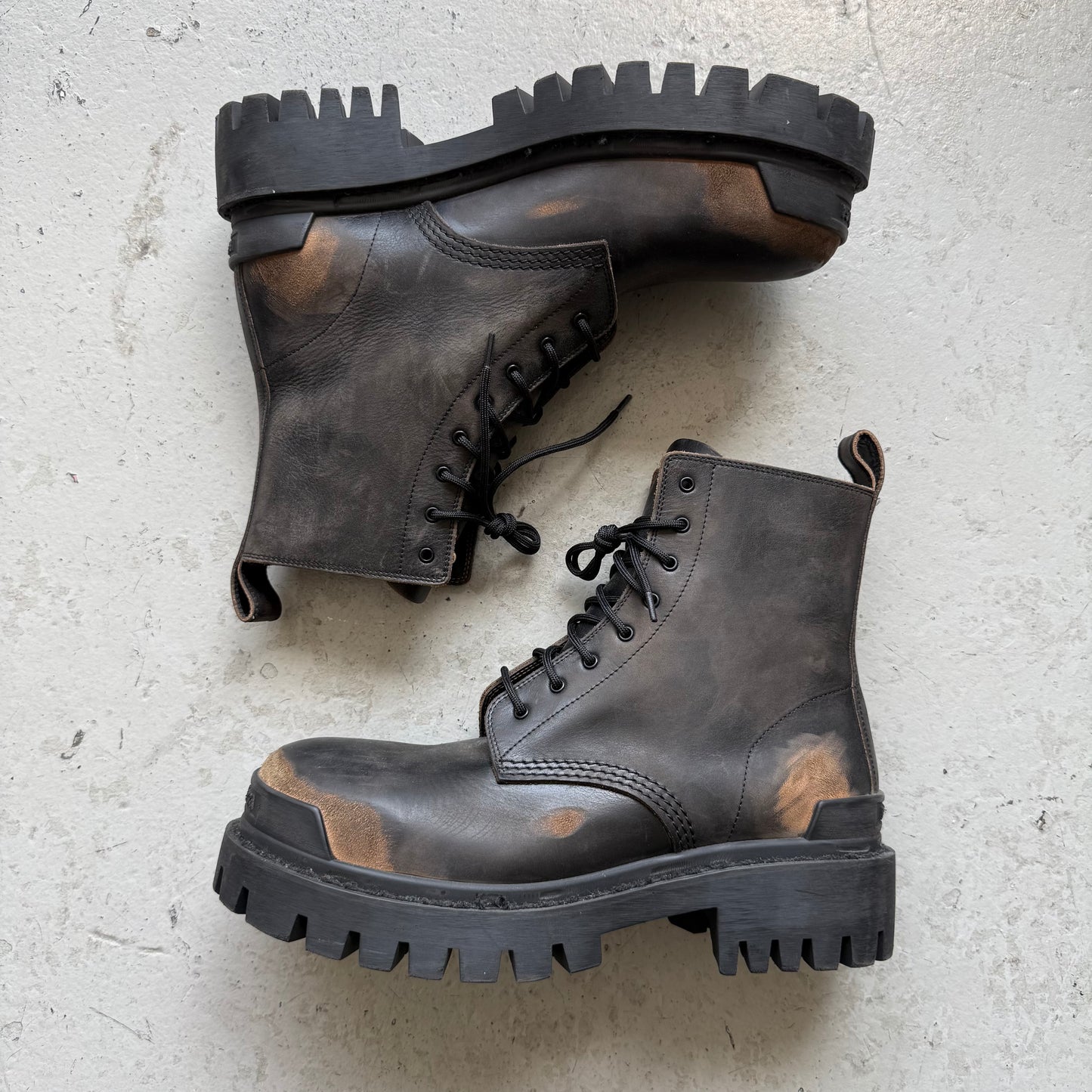 Balenciaga Leather Strike Boots (42)