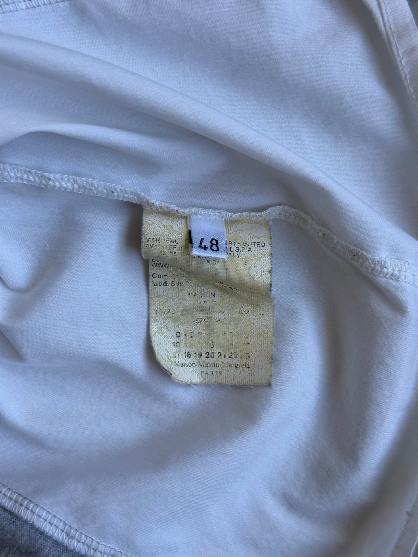 Maison Martin Margiela Grey V Neck Short Sleeve  (48)