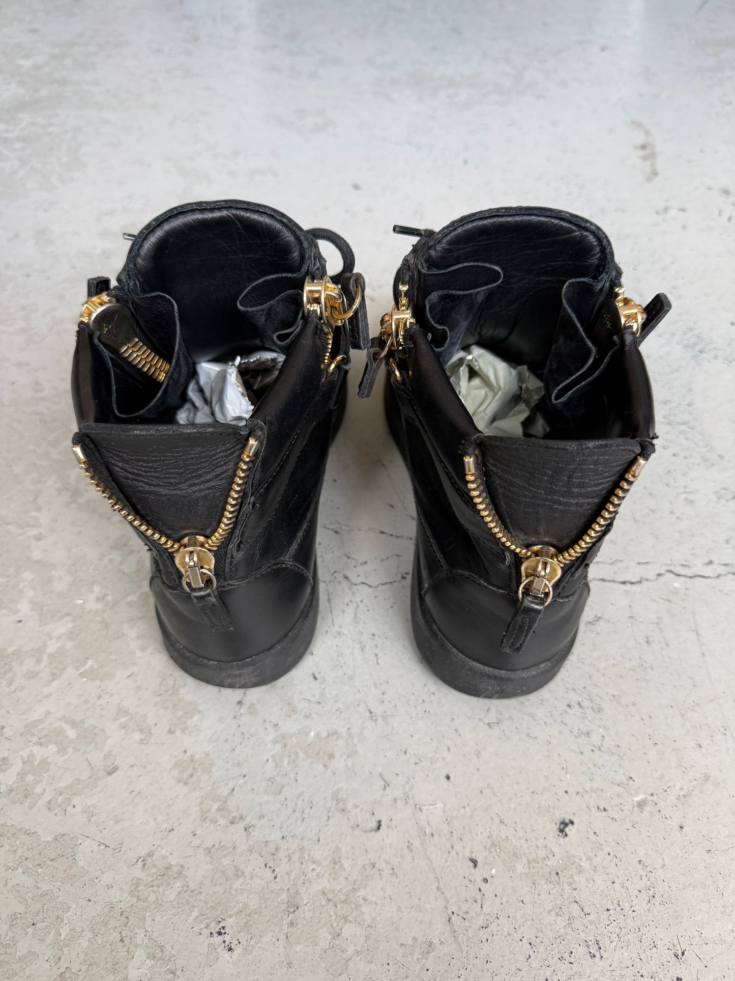 Giuseppe Black Leather Gold Studded High Top Sneakers (42.5)