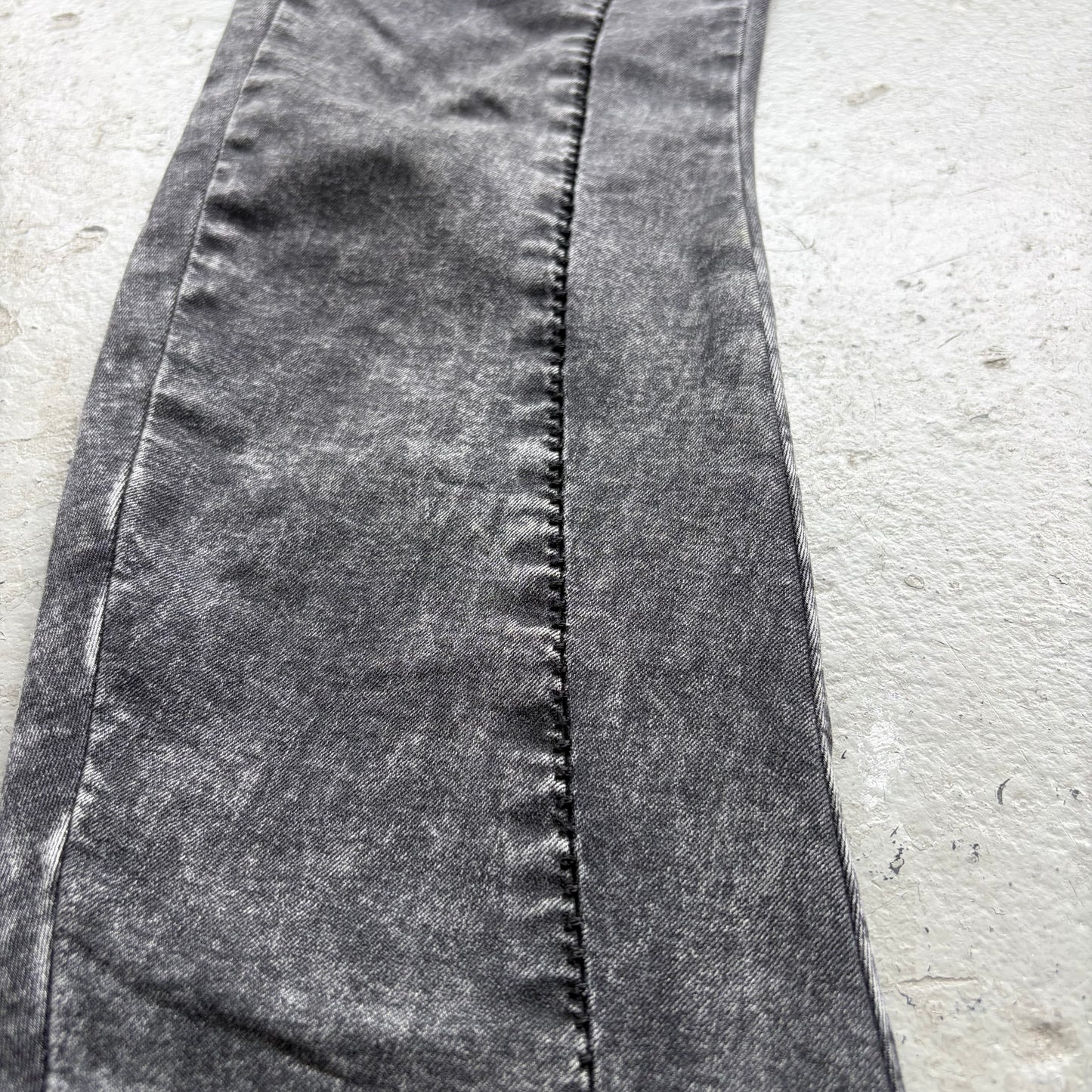 Thom Krom Black Denim (M)