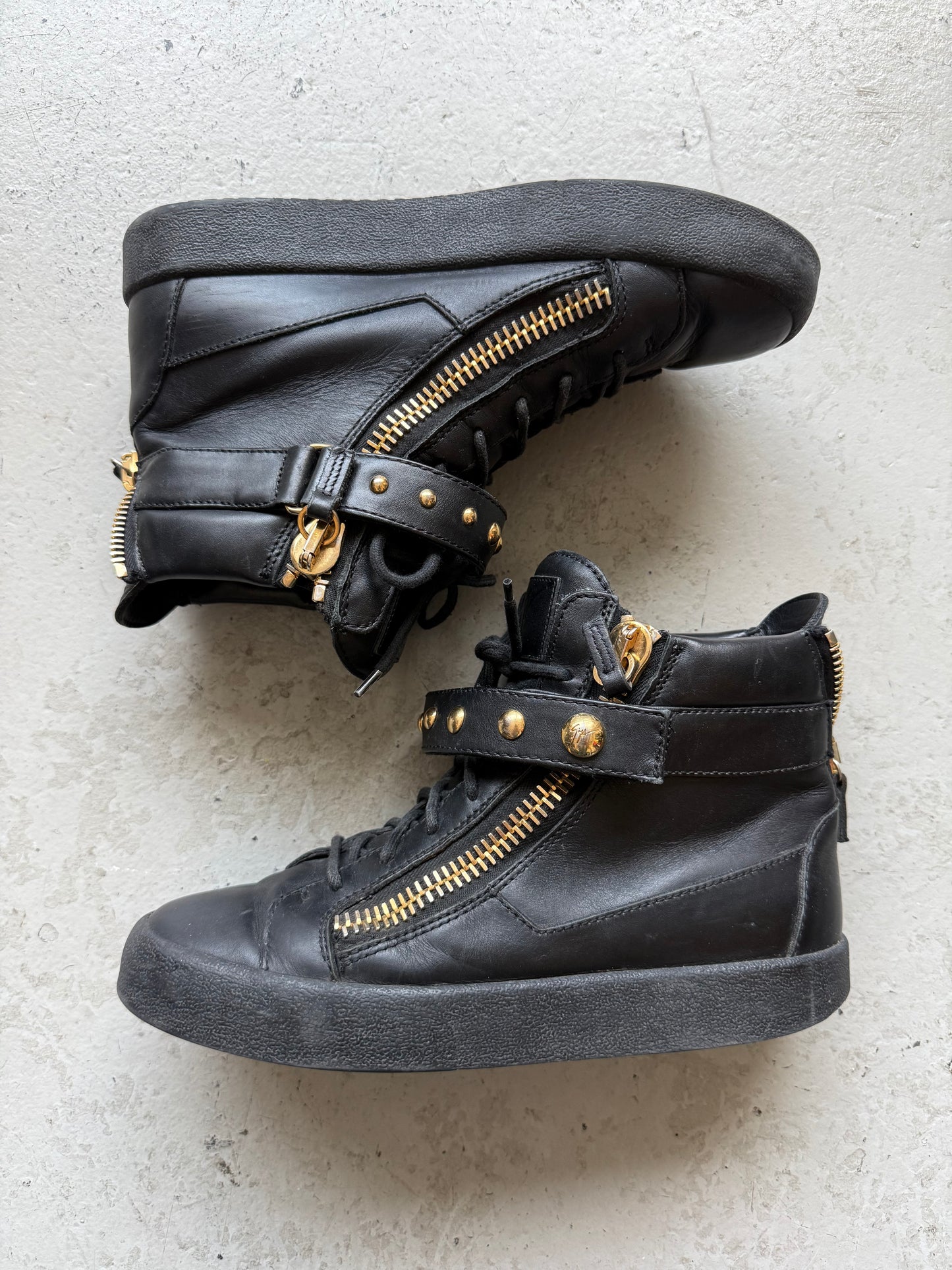 Giuseppe Black Leather Gold Studded High Top Sneakers (42.5)