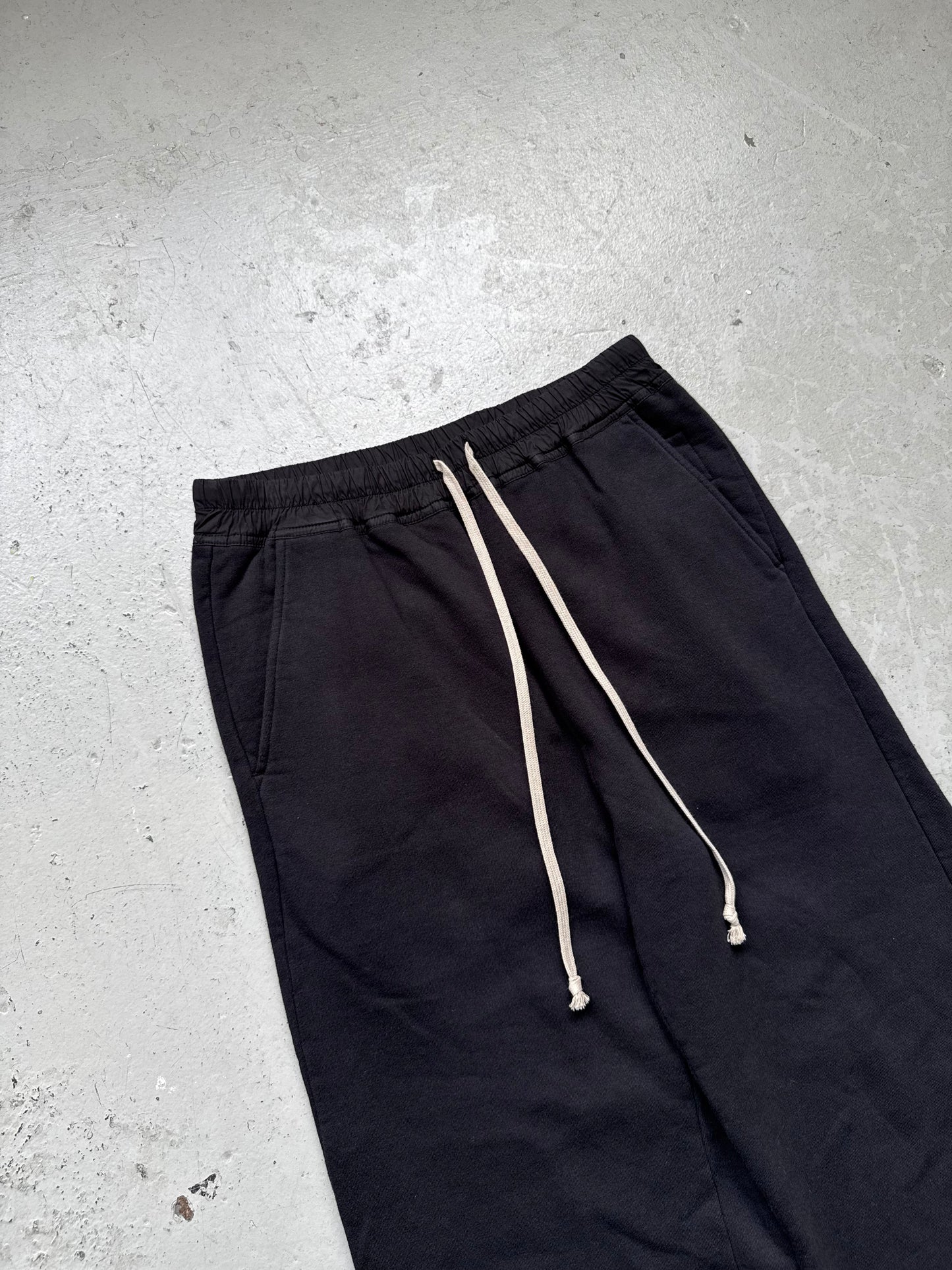 Rick Owens DRKSHDW Black Cotton Capris (S)