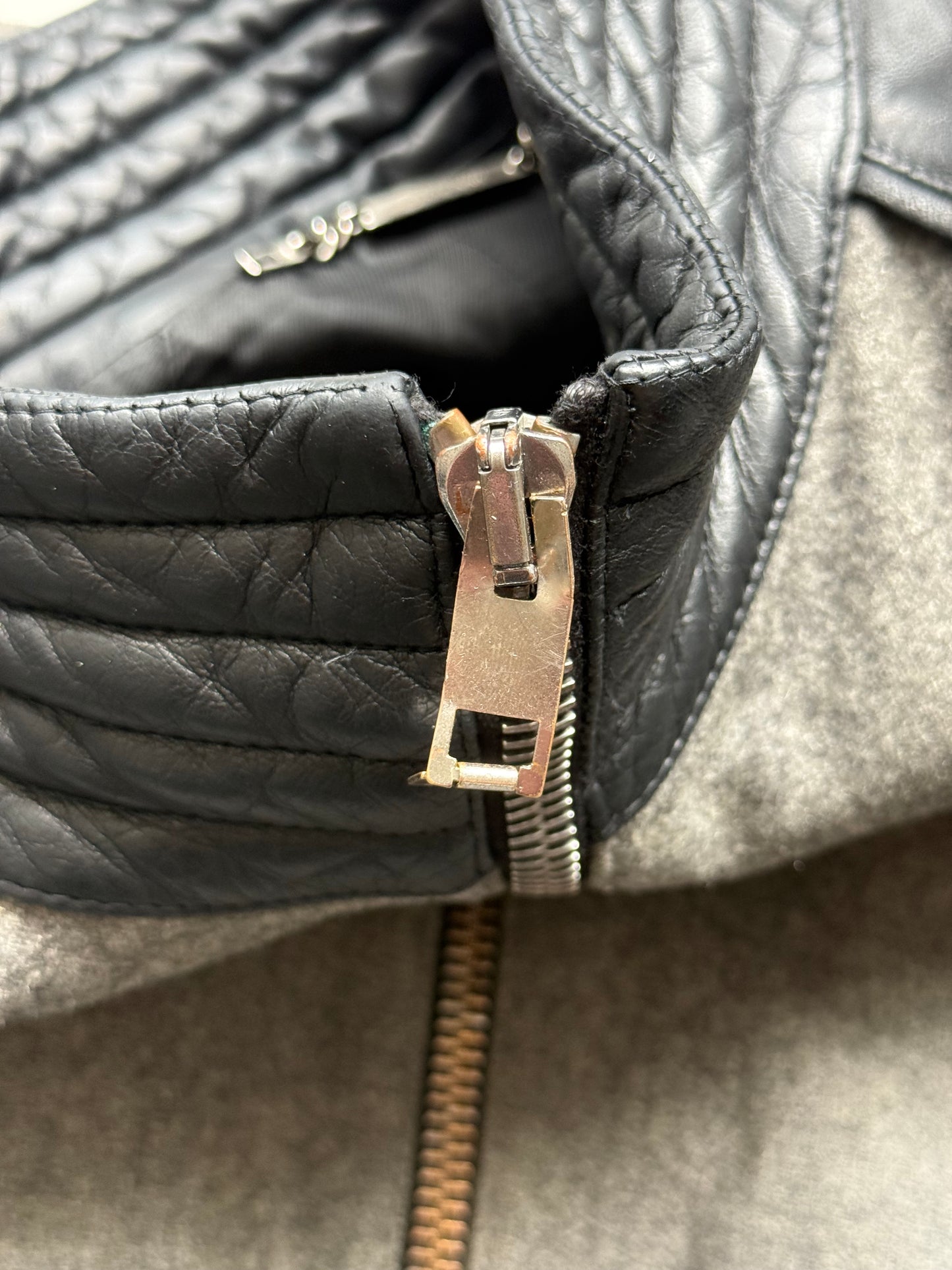 Dior Homme AW04 VOTC Leather Bomber Jacket (48)