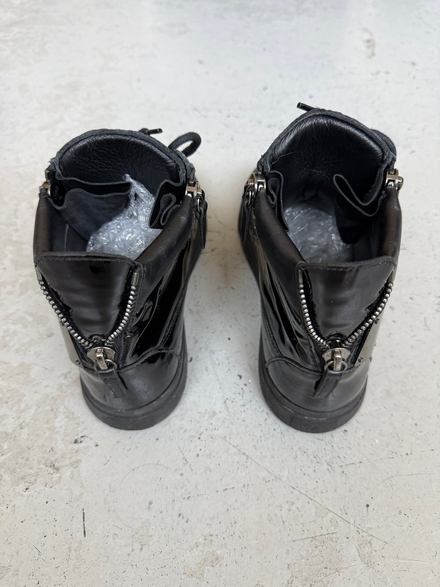 Giuseppe Black Patent Leather Sneakers (41.5)