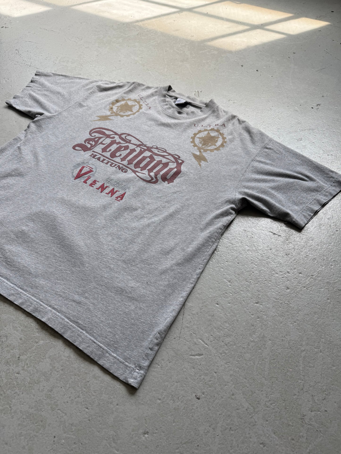 Vetements Maybe Mental Short Sleeve Shirt (L)