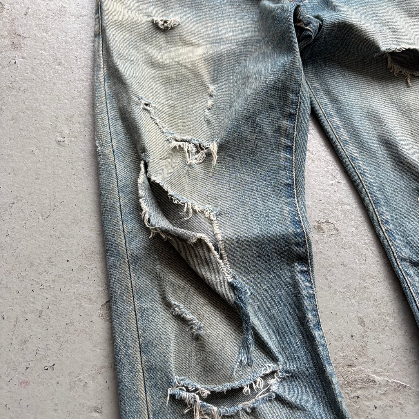 Saint Laurent Paris 2016 Crash Denim (32)