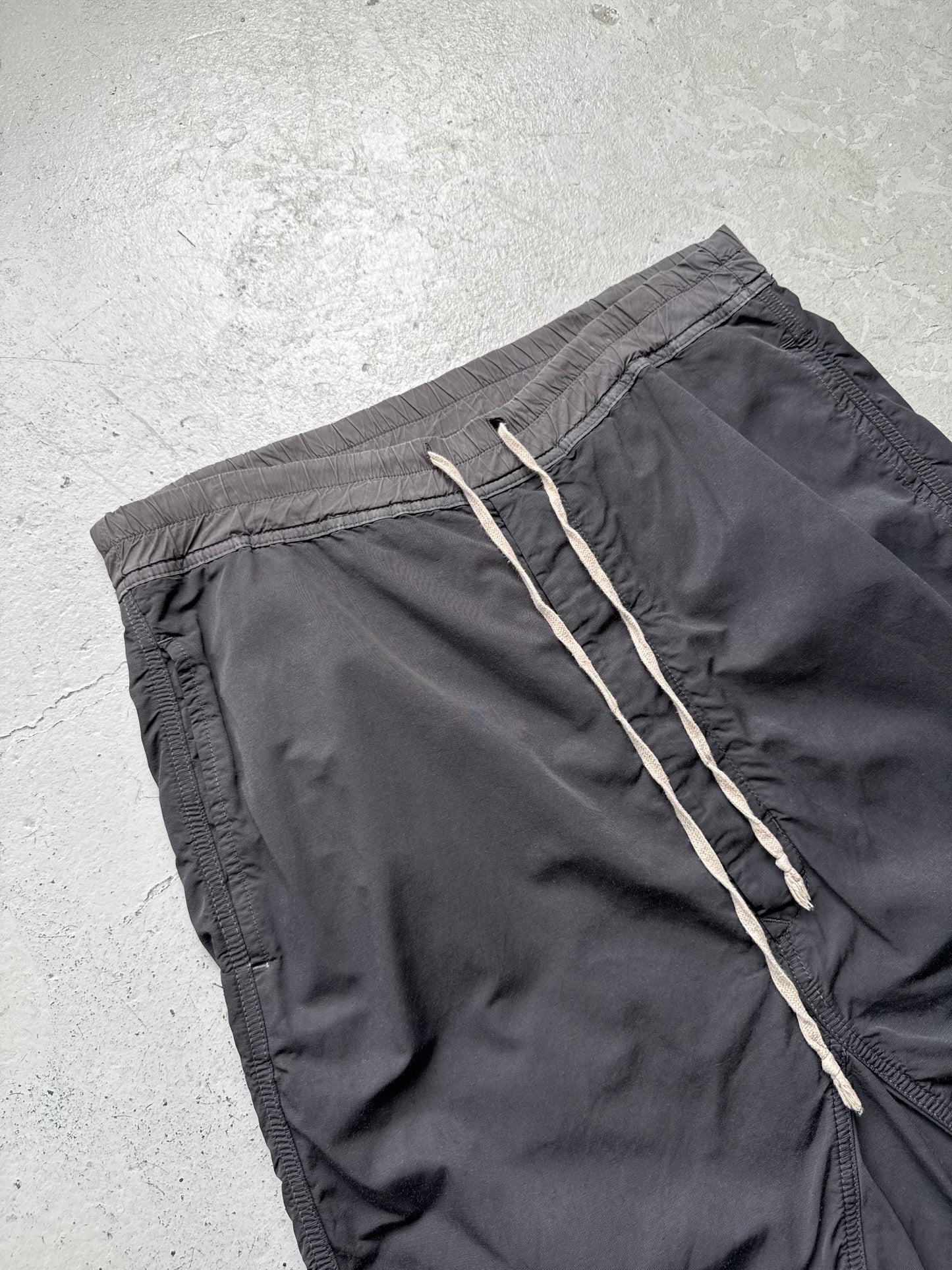 Rick Owens DRKSHDW FW14 Dark Dust Pod Shorts (M)