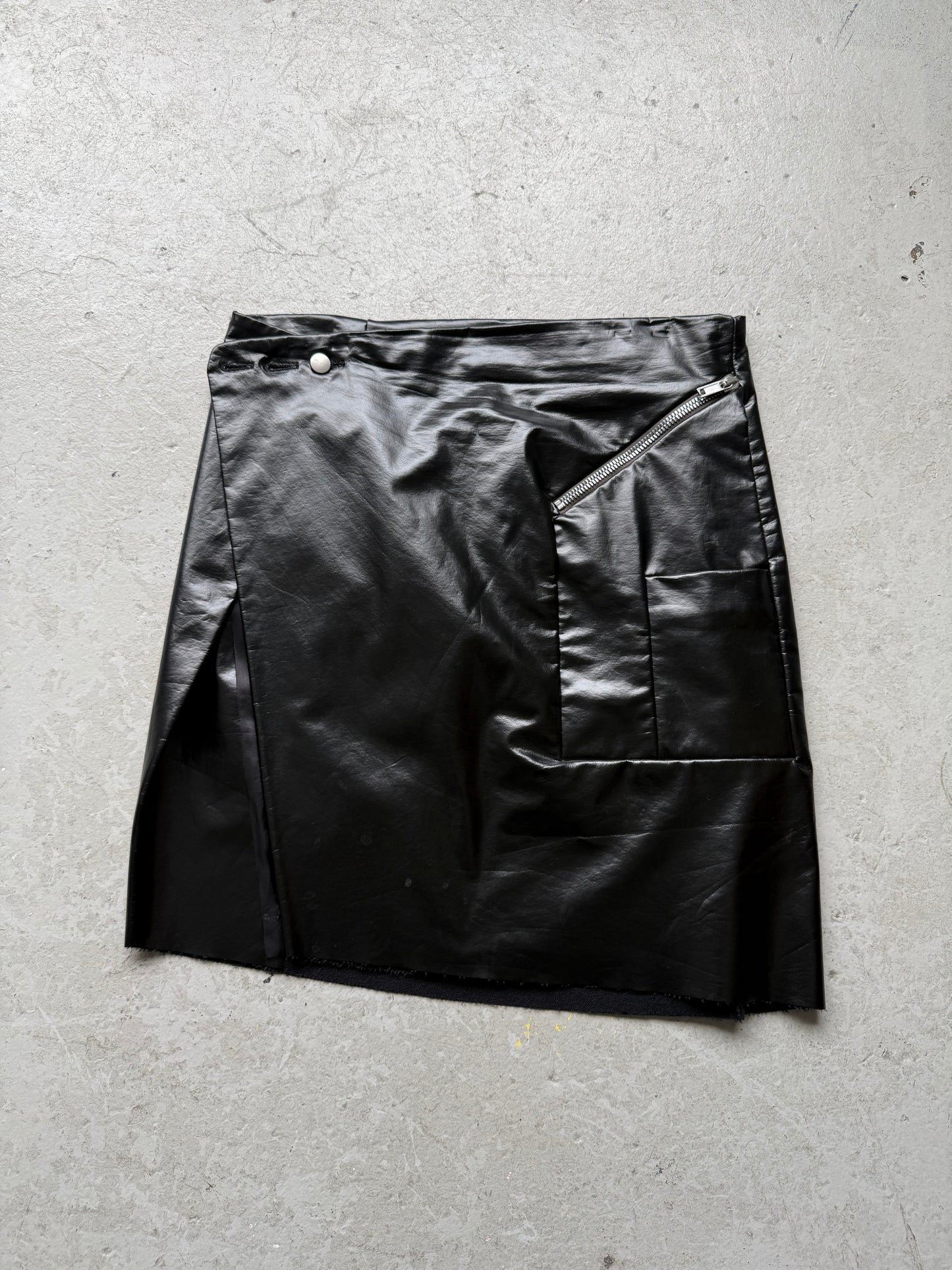 Rick Owens FW22 STROBE Cotton Polyurethane Wrap Skirt (52)