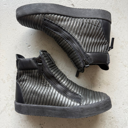 Giuseppe Paneled High Top Sneakers (42)