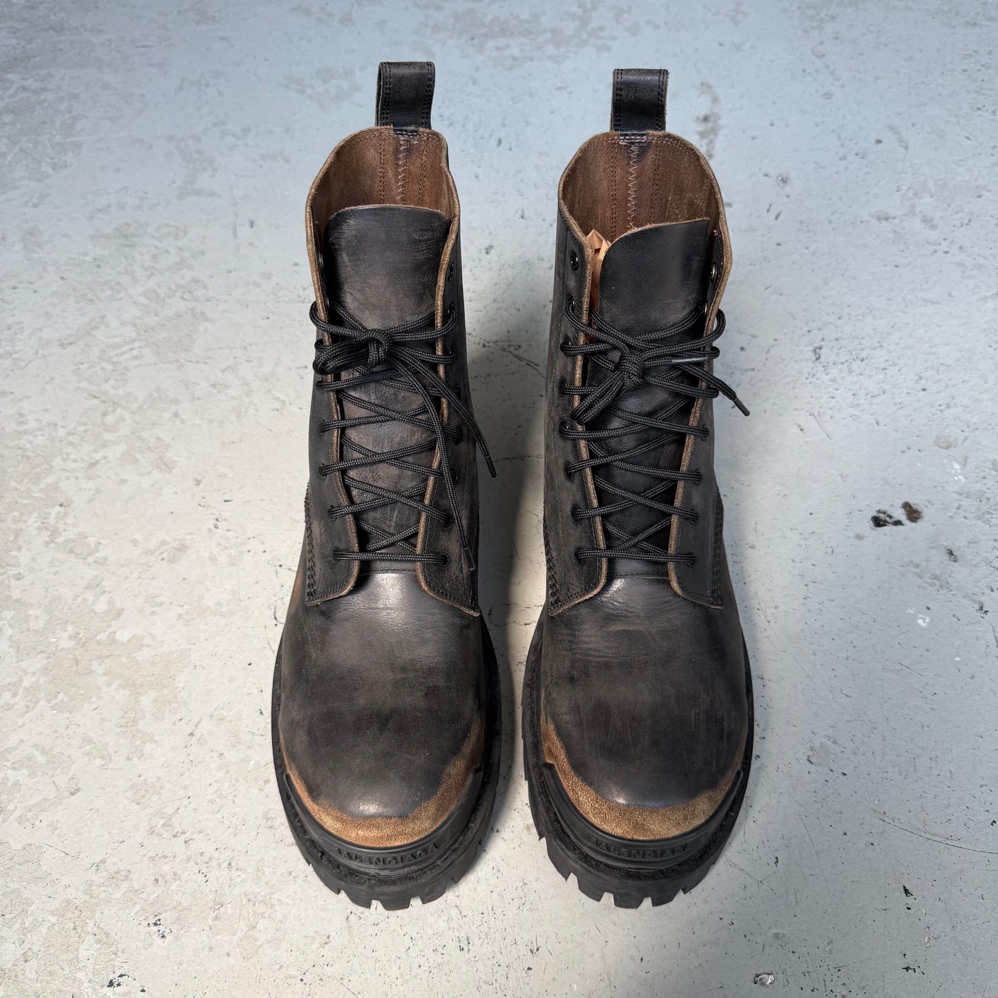 Balenciaga Leather Strike Boots (42)