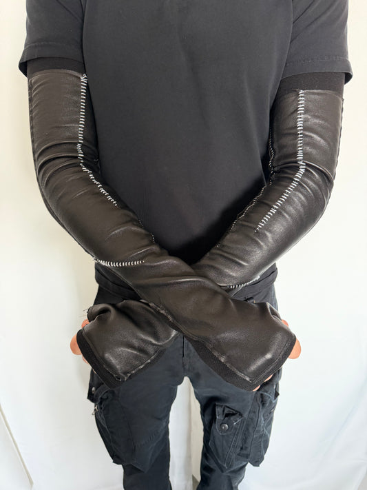 Zam Barrett Black Leather Arm Sleeves (OS)