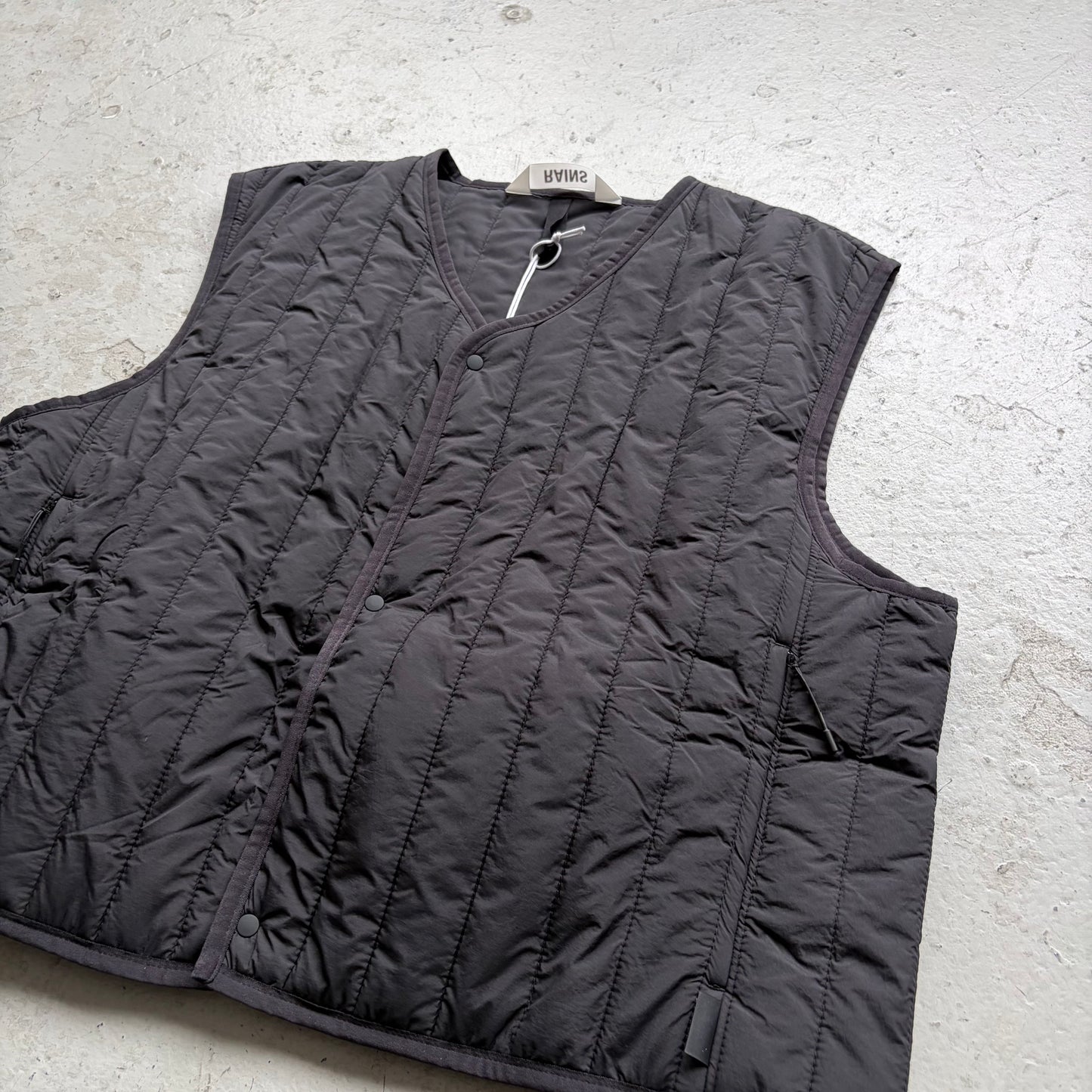 Rains Banja Short Liner Vest (L)