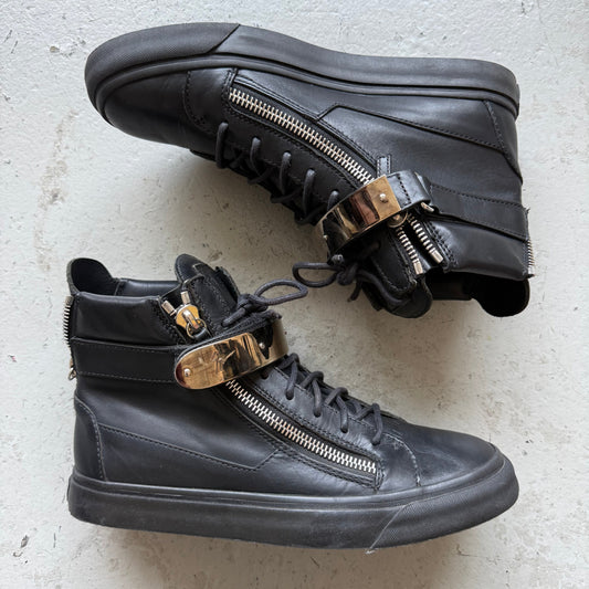 Giuseppe Black Leather Plated Strapped Leather Sneakers (42)