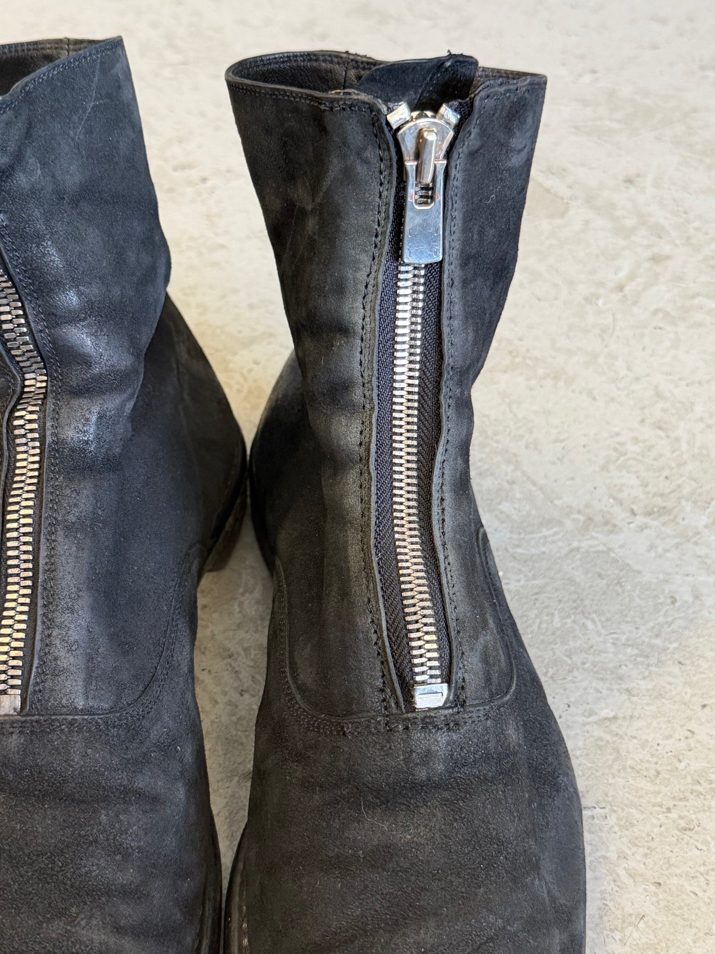Guidi 210 Reverse Horse Leather Black Front Zip Boots (44)