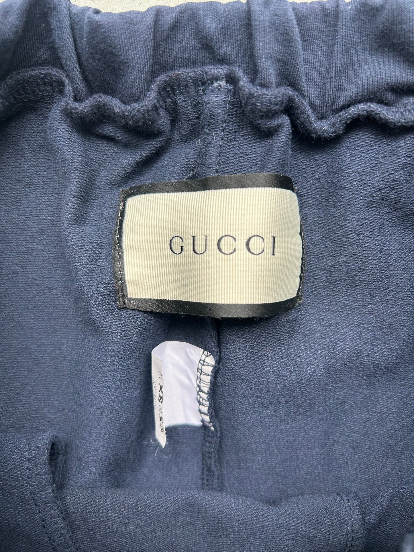 Gucci 3/4 Pants (L)