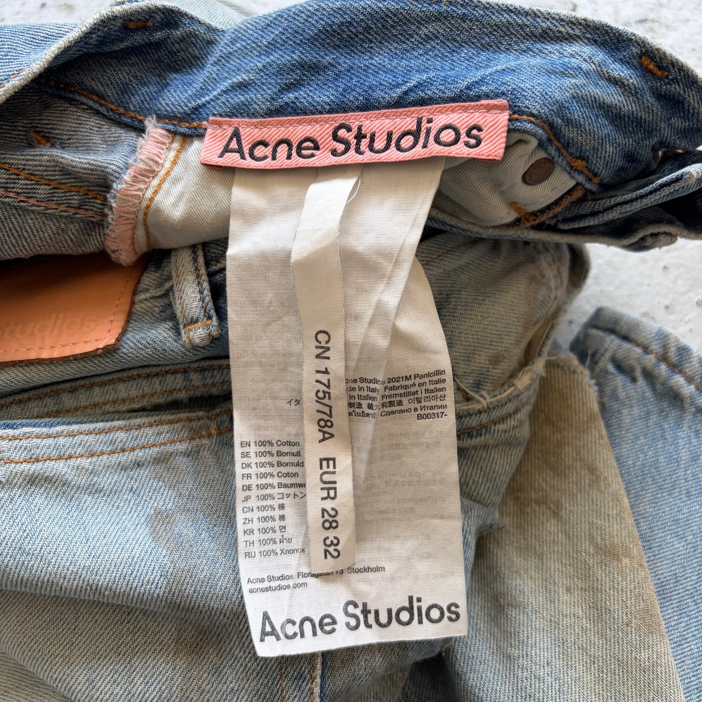 Acne Studios 2021M Mudwashed Blue Flared Denim (28)