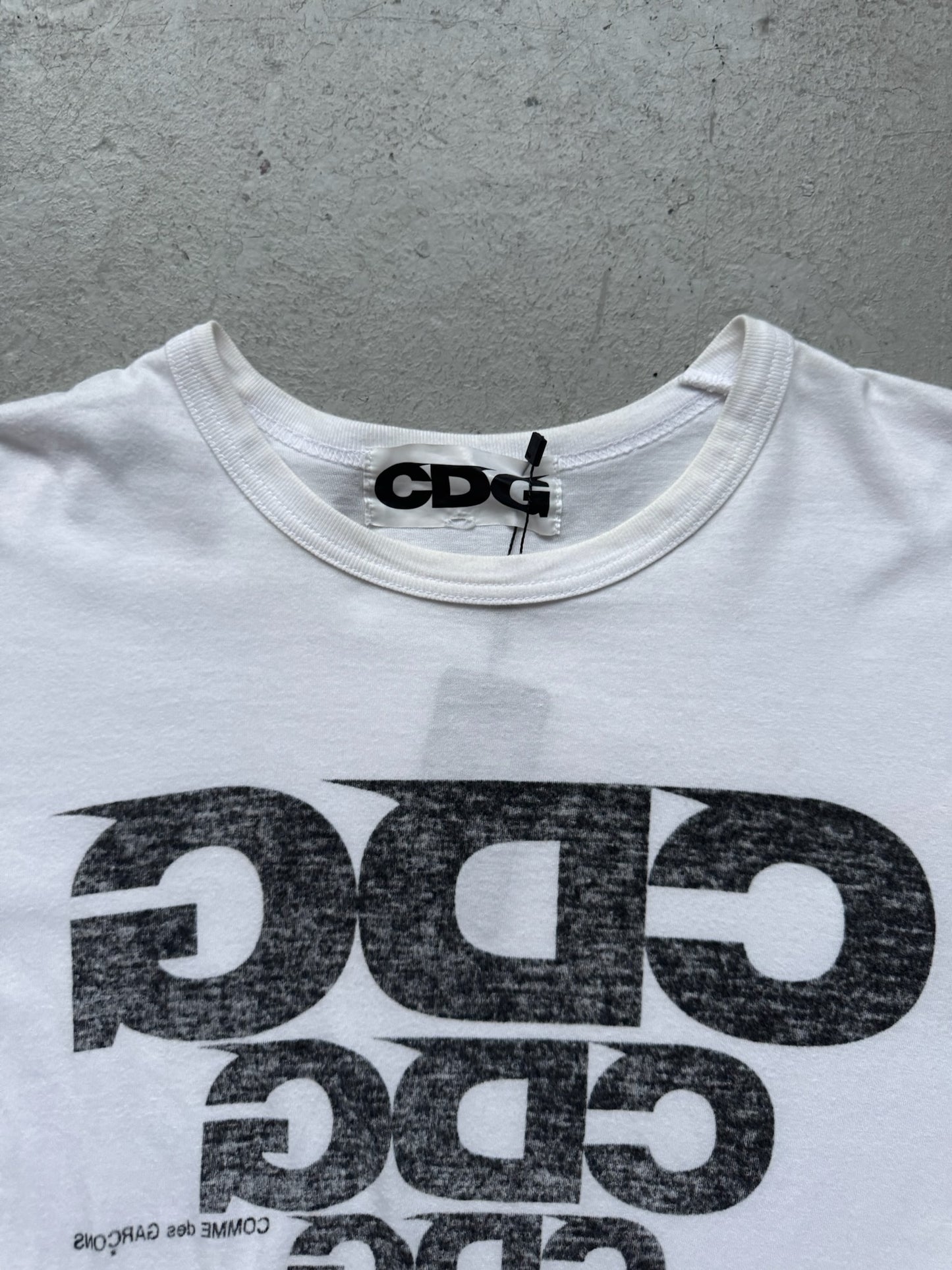 Comme Des Garcons CDG Watermark Logo Short Sleeve Shirt (XL)