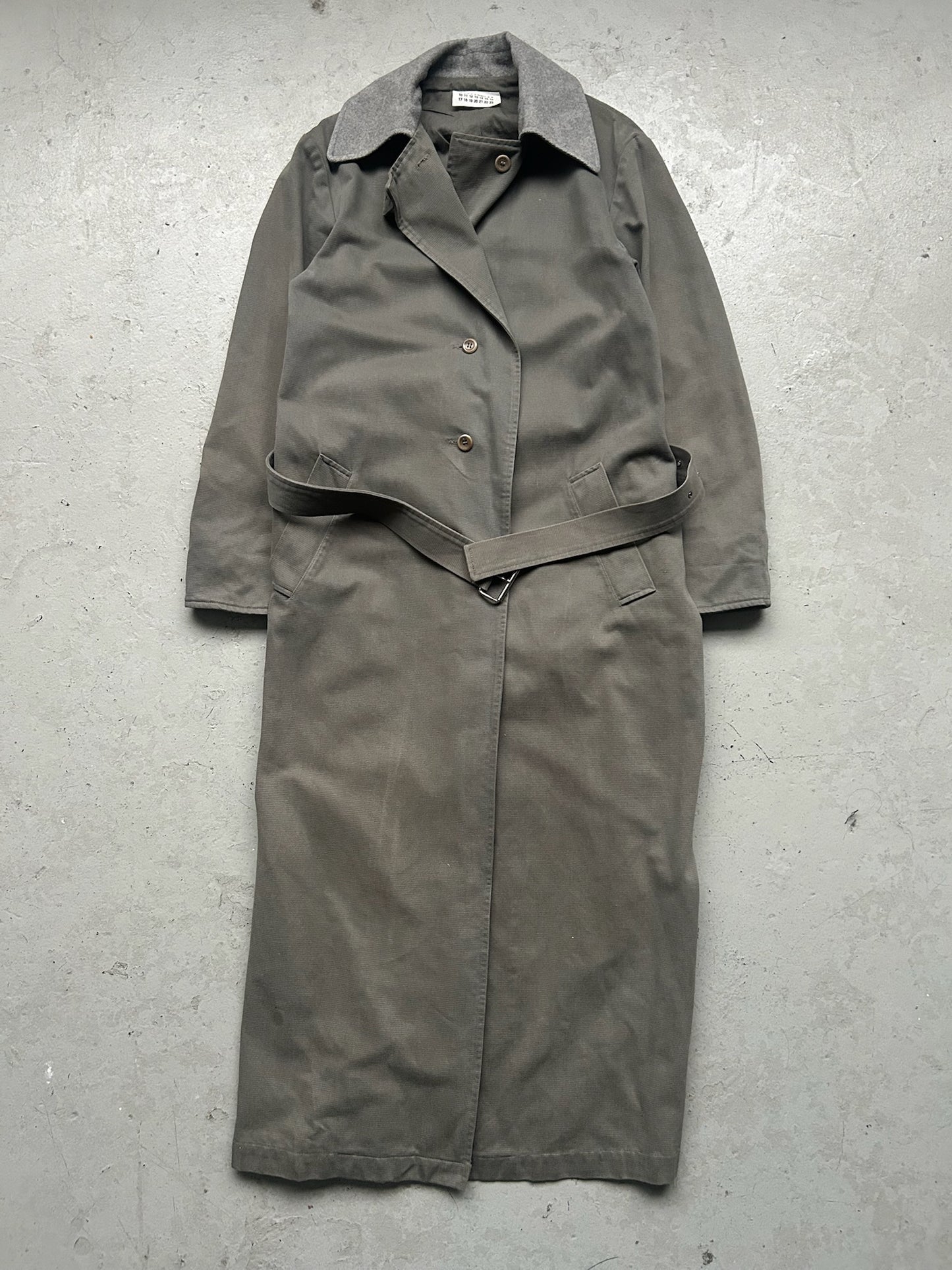 Maison Martin Margiela MM6 AW1999 Grey Cotton Belted Trench Coat (44)