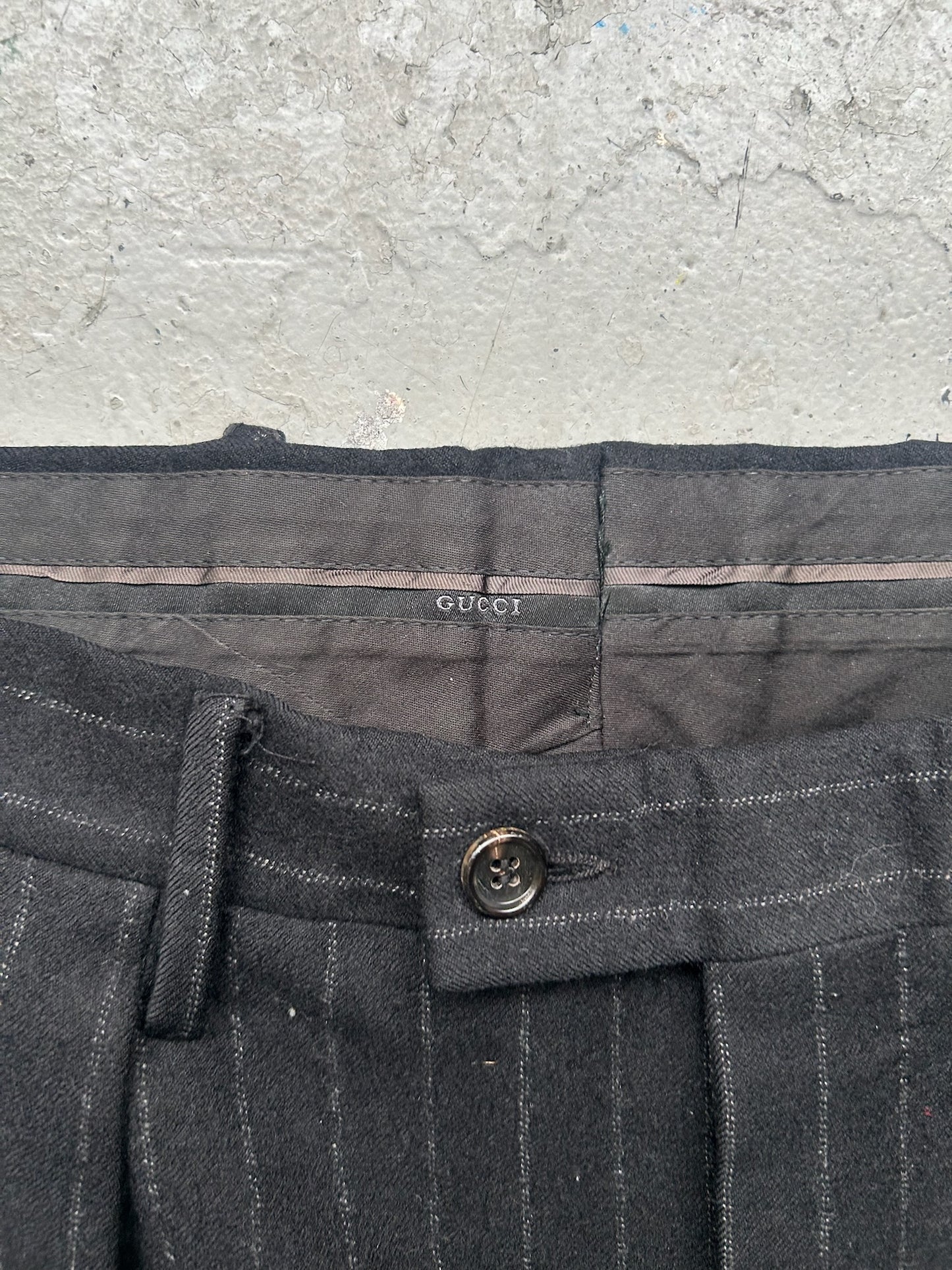 Gucci Tom Ford Pinstripe Suit (38)