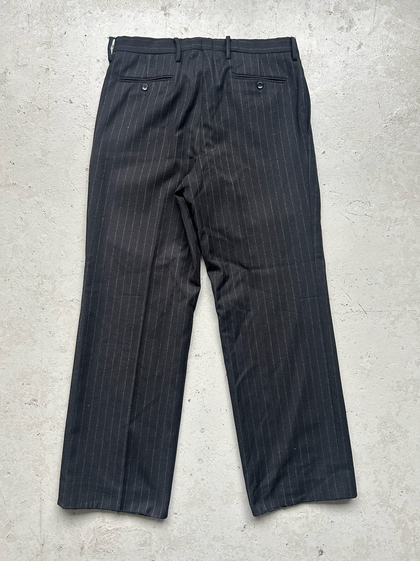 Gucci Tom Ford Pinstripe Suit (38)