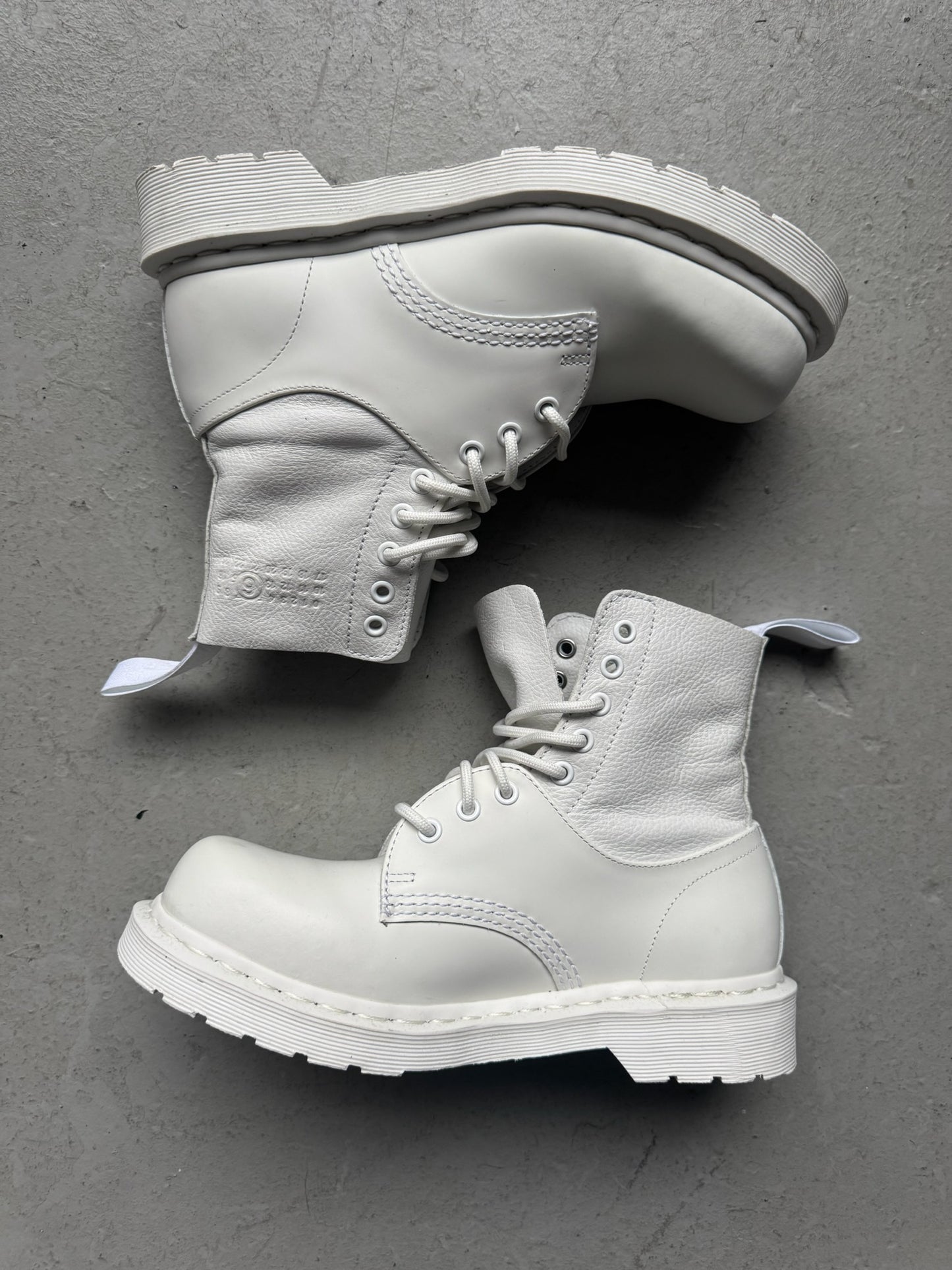 Maison Margiela MM6 X Dr Martens Optical White 1460 (7)