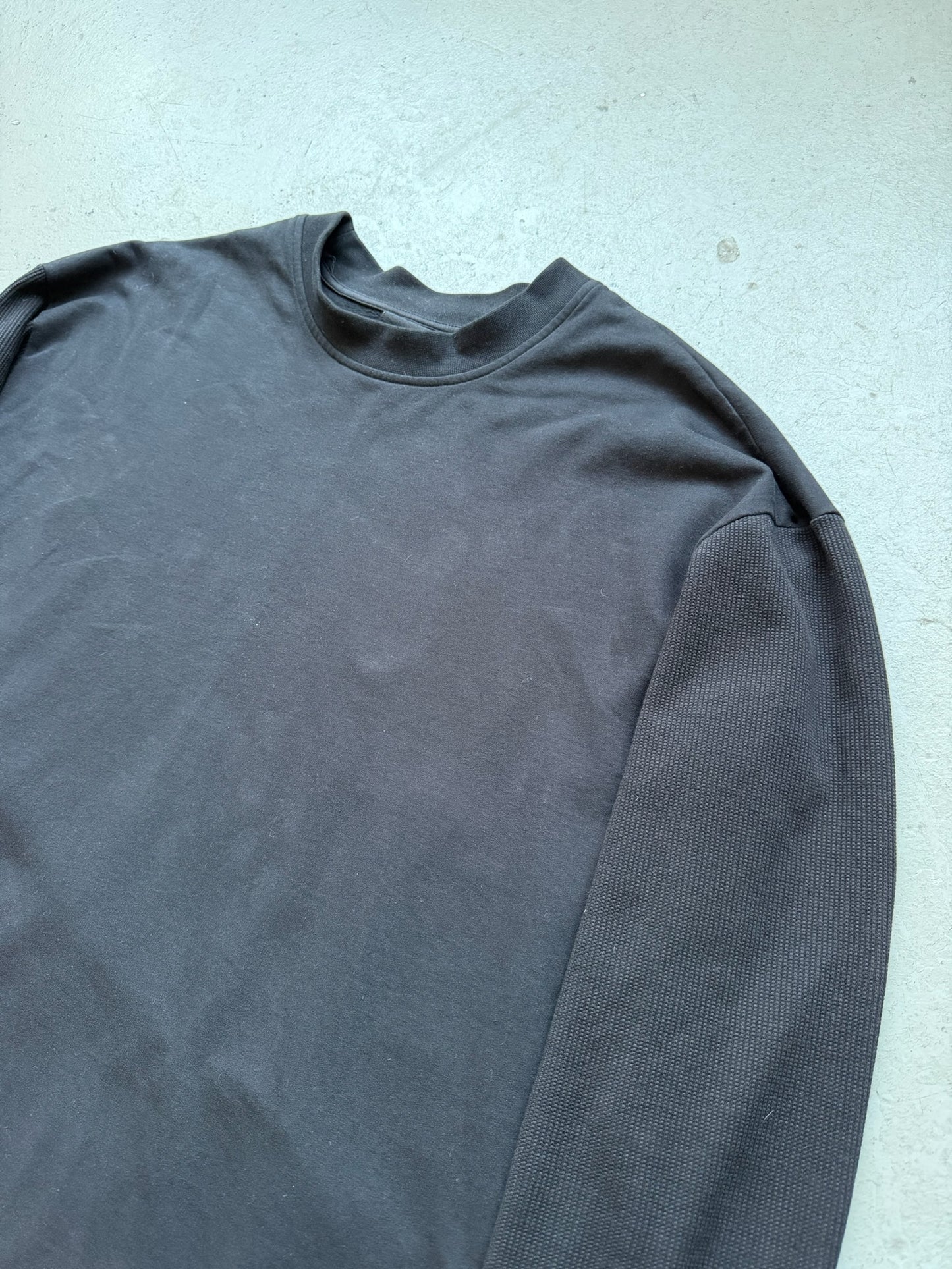 Thom Krom Black Crewneck (L)